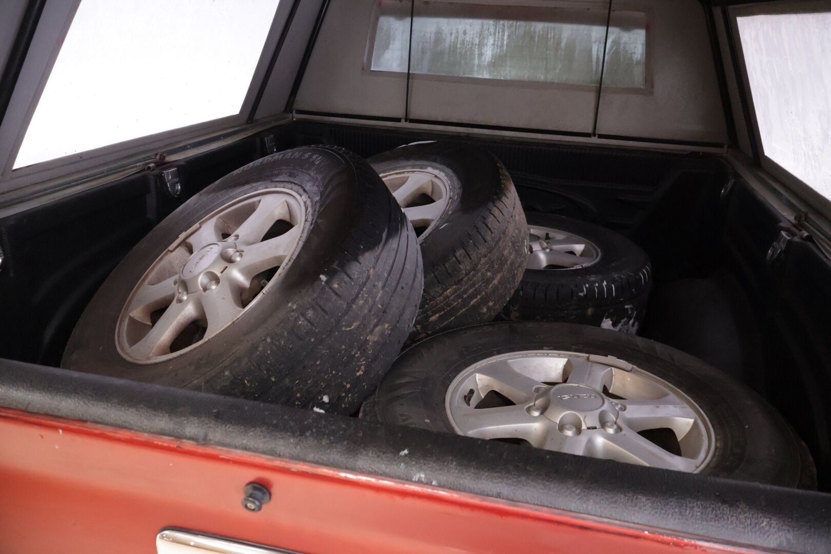 Isuzu D-Max 2007 D-MAX PICKUP EXTEND CAB 2.5TD - YritysOutlet - Myydään vain yrityksille *Lavakate / ALV / Lohko / Ilmastointi / Koukku* - – Tämä auto myydään YritysOutlet -valikoimasta vain yritykselle