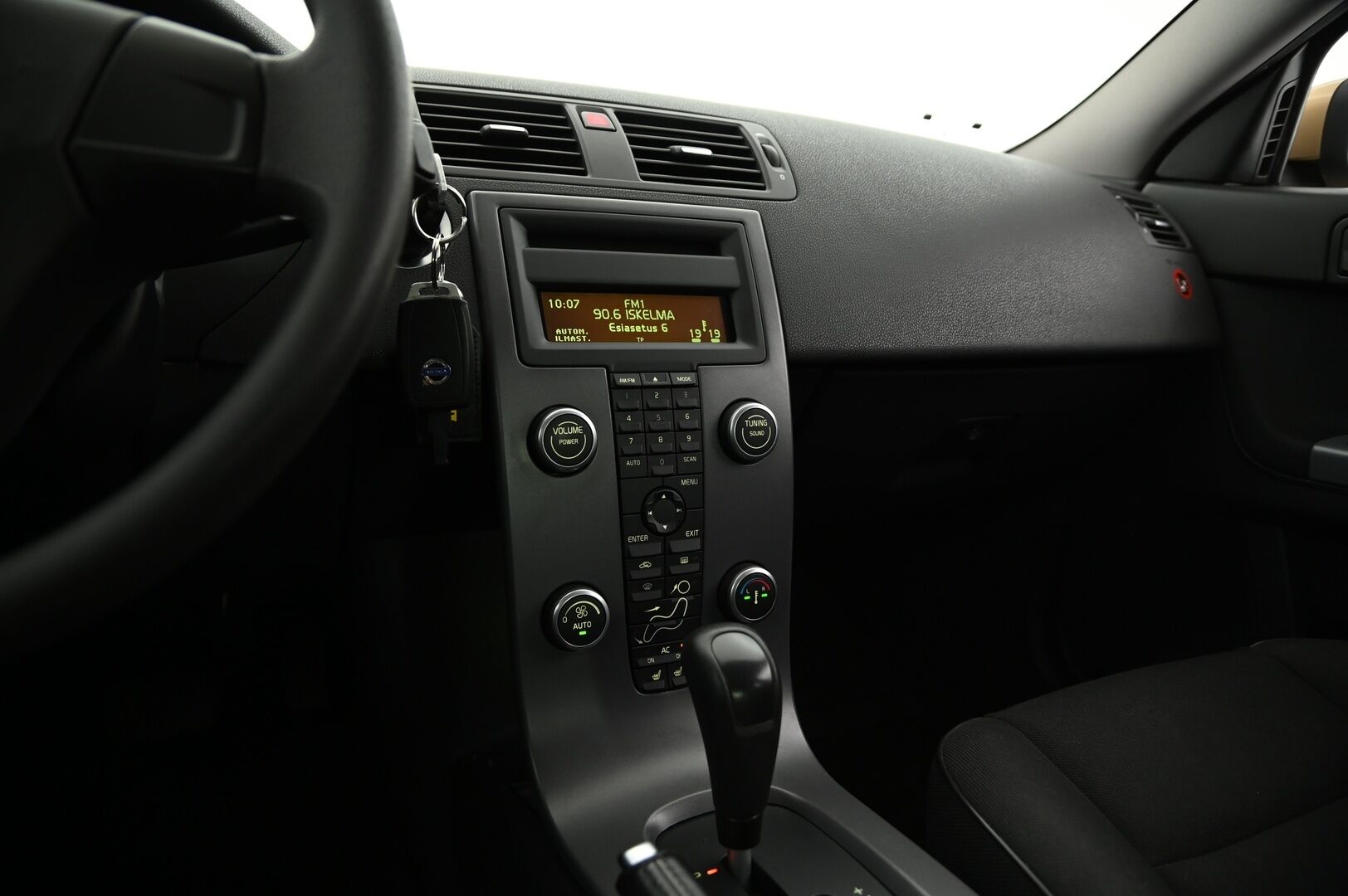 Volvo S40 2008 4D S40 SEDAN 2.4 AUT. ** Vakkari / Suomiauto / Lohko / Autoilmastointi / Kahdet renkaat ** - Merkkihuollettu / Pirteä Suomiauto!