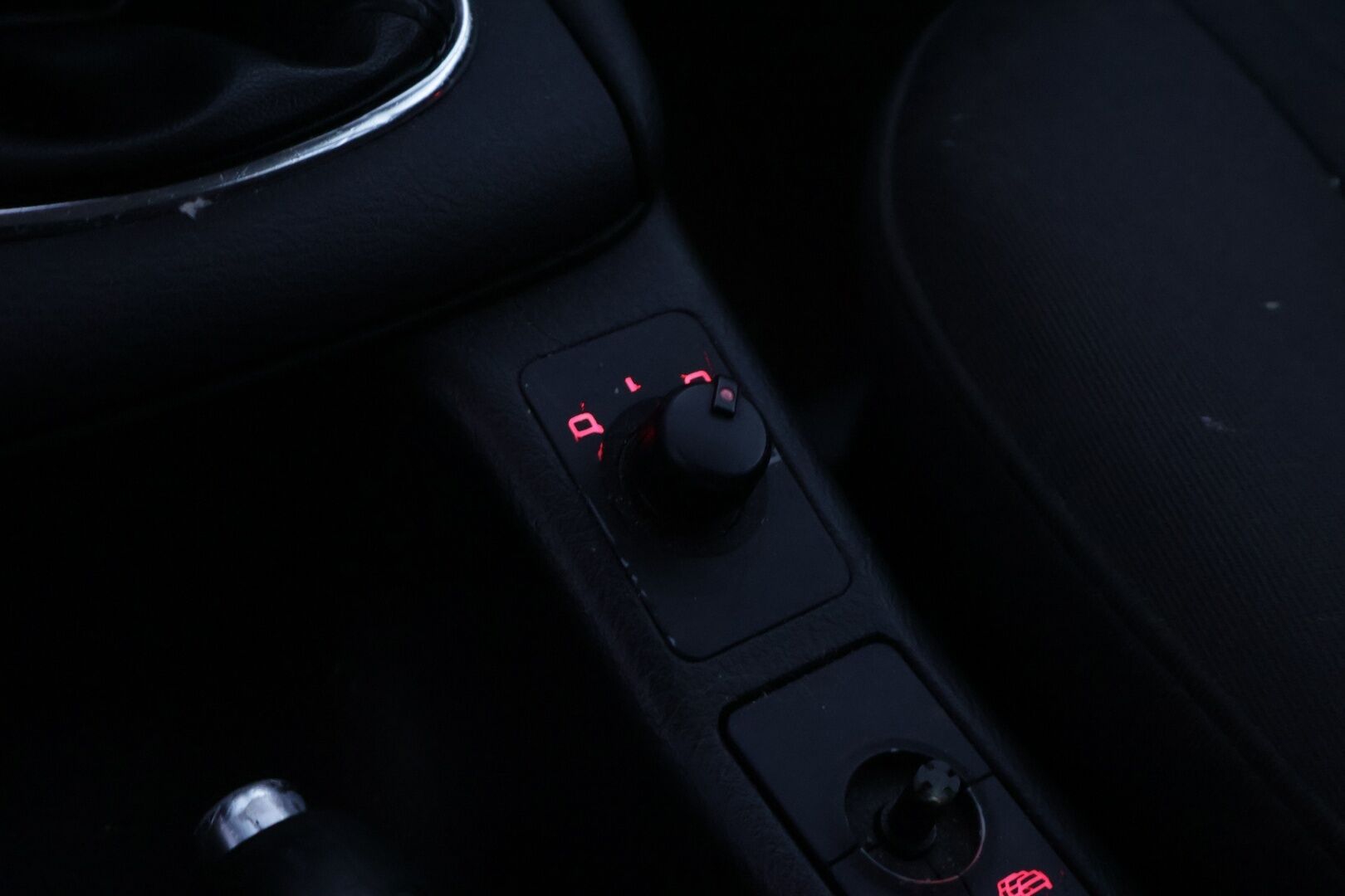 Audi A6 2004 1.9 TDI 96 kW - YritysOutlet - Myydään vain yrityksille - Webasto / Kahdet renkaat! 