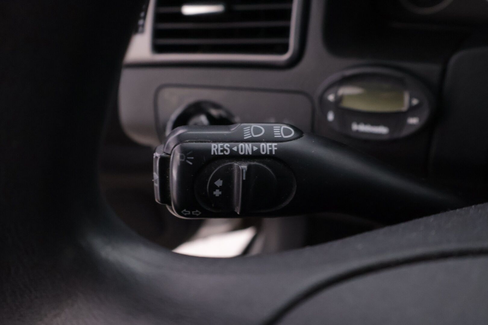 Audi A6 2004 1.9 TDI 96 kW - YritysOutlet - Myydään vain yrityksille - Webasto / Kahdet renkaat! 