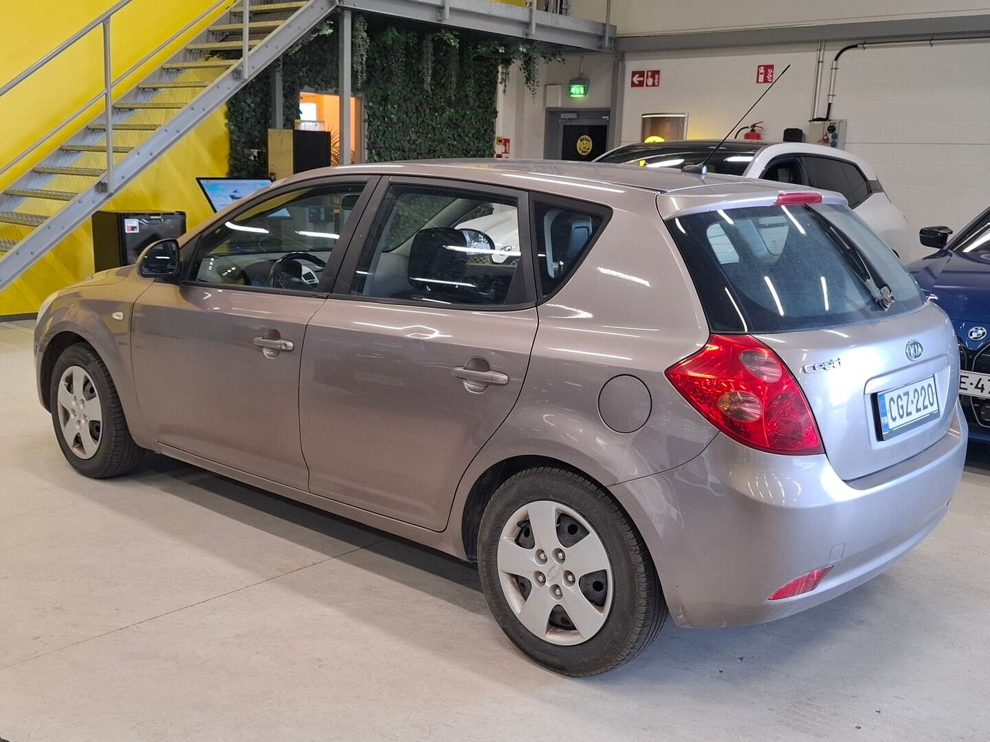 Kia cee'd 2008 1,6 EX HB 5D ***MYYDÄÄN HUUTOKAUPAT.COM*** - ***MYYDÄÄN HUUTOKAUPAT.COM***