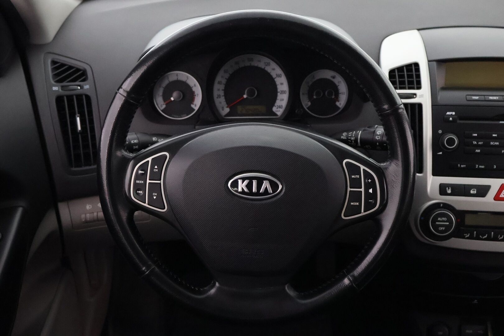 Kia cee'd 2008 1,6 EX SW - YritysOutlet - Myydään vain yrityksille - - YritysOutlet - Myydään vain yrityksille
