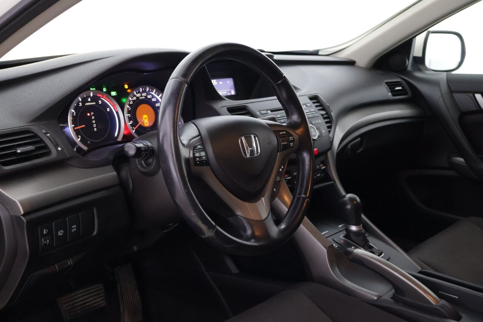 Honda Accord 2010 4D DSL 2,2 i-DTEC Elegance AT Business - Myydään huutokaupat.com*