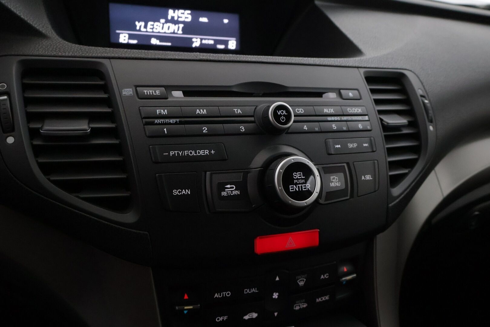 Honda Accord 2010 4D DSL 2,2 i-DTEC Elegance AT Business - Myydään huutokaupat.com*