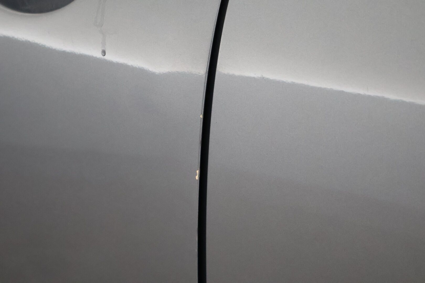 Nissan Qashqai 2009 1,6 Visia 5 MT 2 WD / YritysOutlet - Myydään vain yrityksille - 2x renkaat / luottopeli!