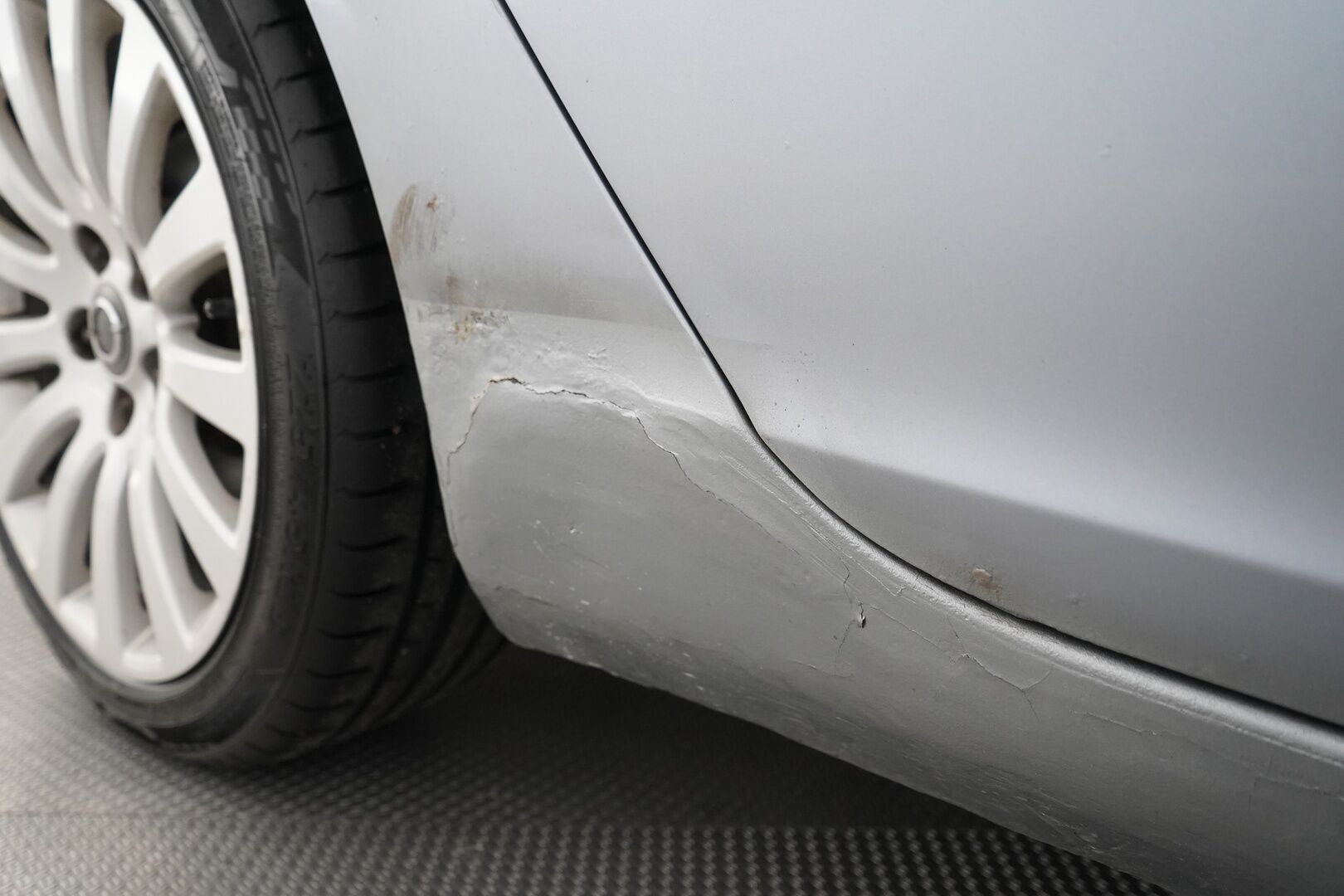 Opel Insignia 2009 * MYYDÄÄN HUUTOKAUPAT.COM *