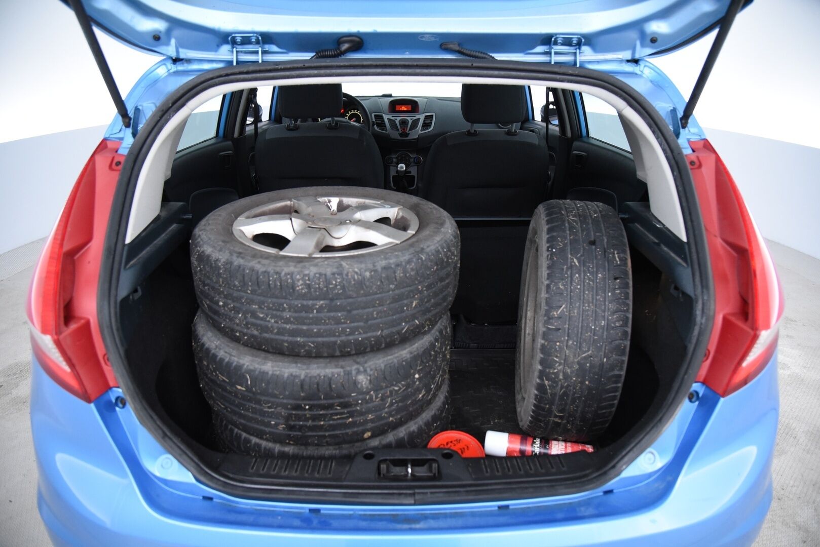 Ford Fiesta 2009 1,25 60hv Trend M5 5-ov / Suomi-auto / Seuraava katsastus 10/26 / 2x Renkaat / - YritysOutlet - Myydään vain yrityksille - Siisti Suomi-auto pitkäaikaiselta omistajalta!