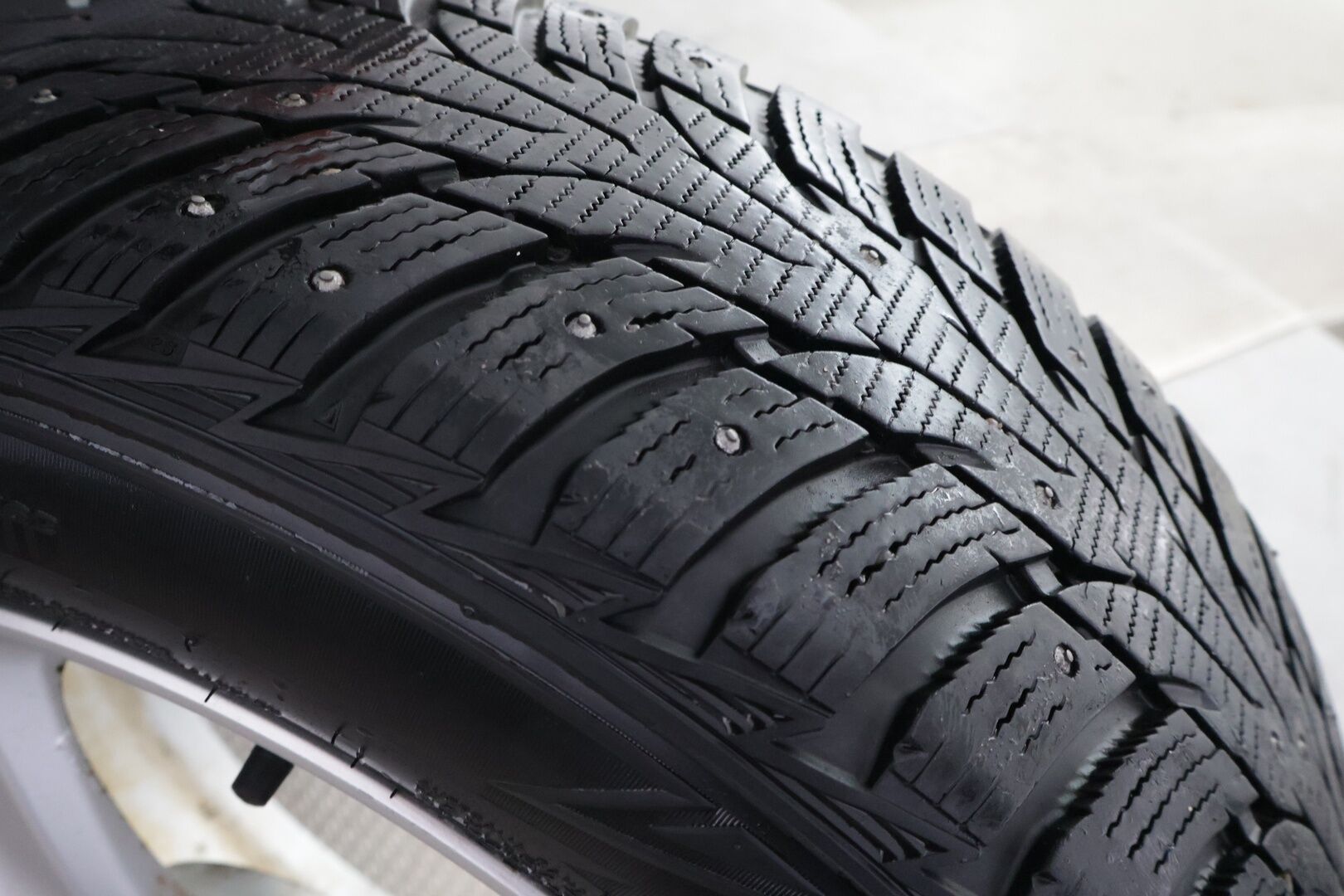 Honda Accord 2010 4D 2,4 Executive Navi AT Business - Sähkösäätöinen kuljettajanistuin muistilla / Nahkasisusta / Siisti yksilö! / Hyvin huollettu ja juuri leimattu.