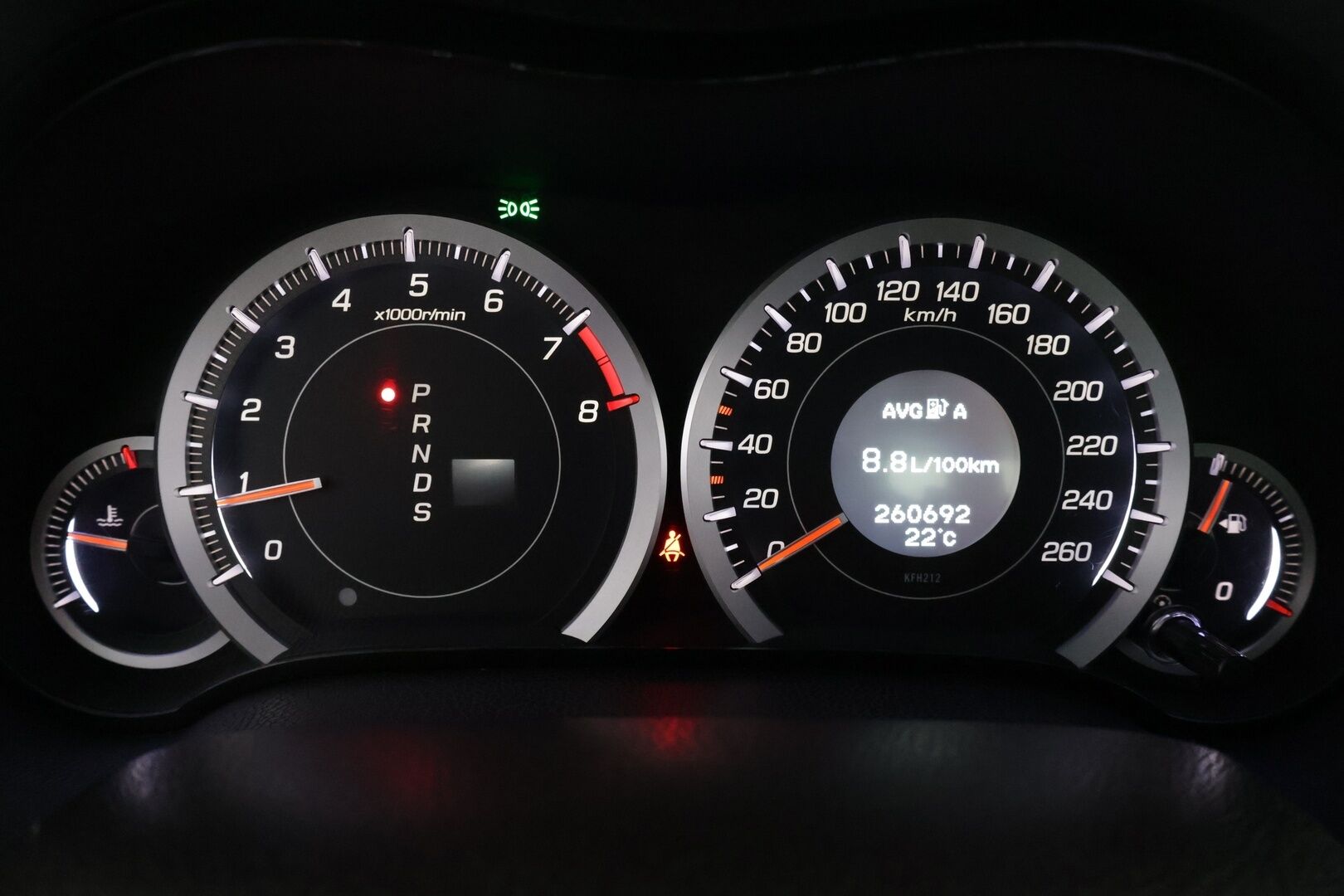 Honda Accord 2010 4D 2,4 Executive Navi AT Business - Sähkösäätöinen kuljettajanistuin muistilla / Nahkasisusta / Siisti yksilö! / Hyvin huollettu ja juuri leimattu.