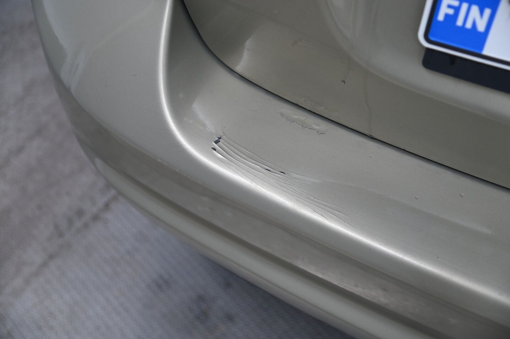 Volvo S40 2009 1,6D DRIVe *Tämä auto myydään Yritysoutletissa vain yrityksille* *Webasto / 2x alut / Hyvin huollettu* - *TÄMÄ AUTO MYYDÄÄN YRITYSOUTLETISSA VAIN YRITYKSILLE*