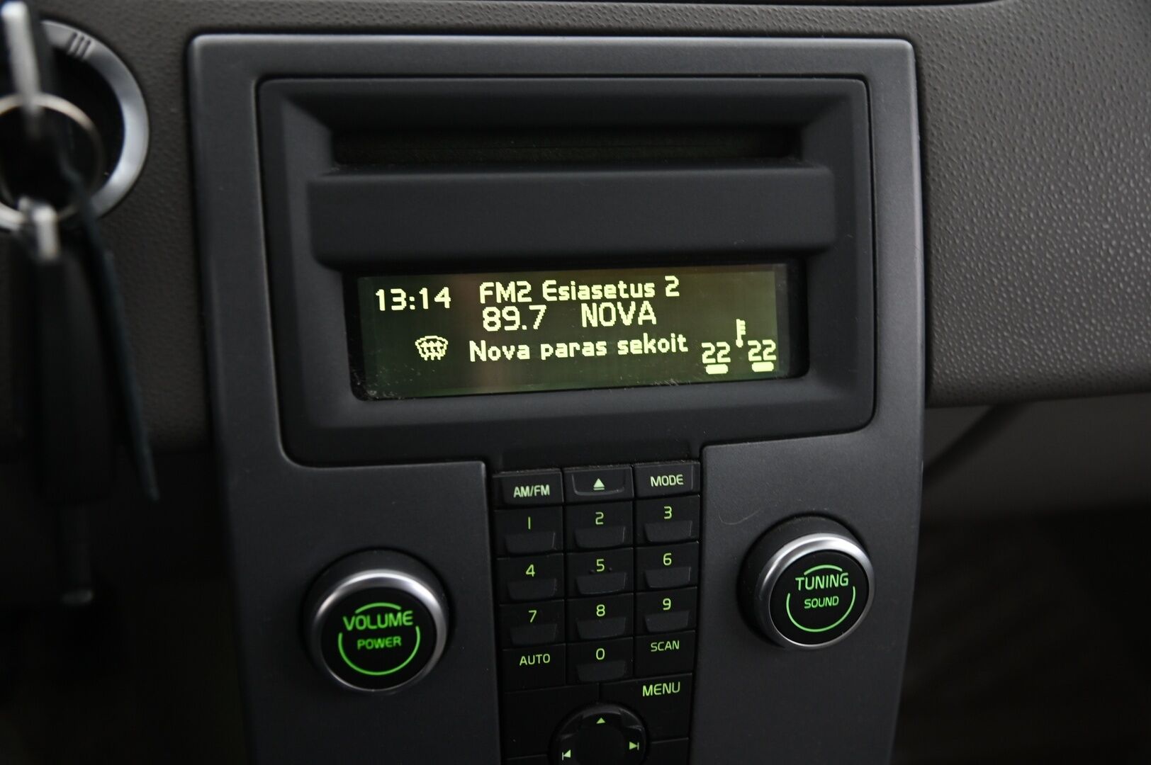 Volvo S40 2009 1,6D DRIVe *Tämä auto myydään Yritysoutletissa vain yrityksille* *Webasto / 2x alut / Hyvin huollettu* - *TÄMÄ AUTO MYYDÄÄN YRITYSOUTLETISSA VAIN YRITYKSILLE*