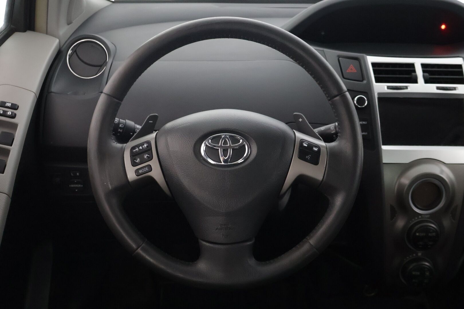 Toyota Yaris 2010 1,33 Dual VVT-i Linea Sol Plus 5ov MultiMode