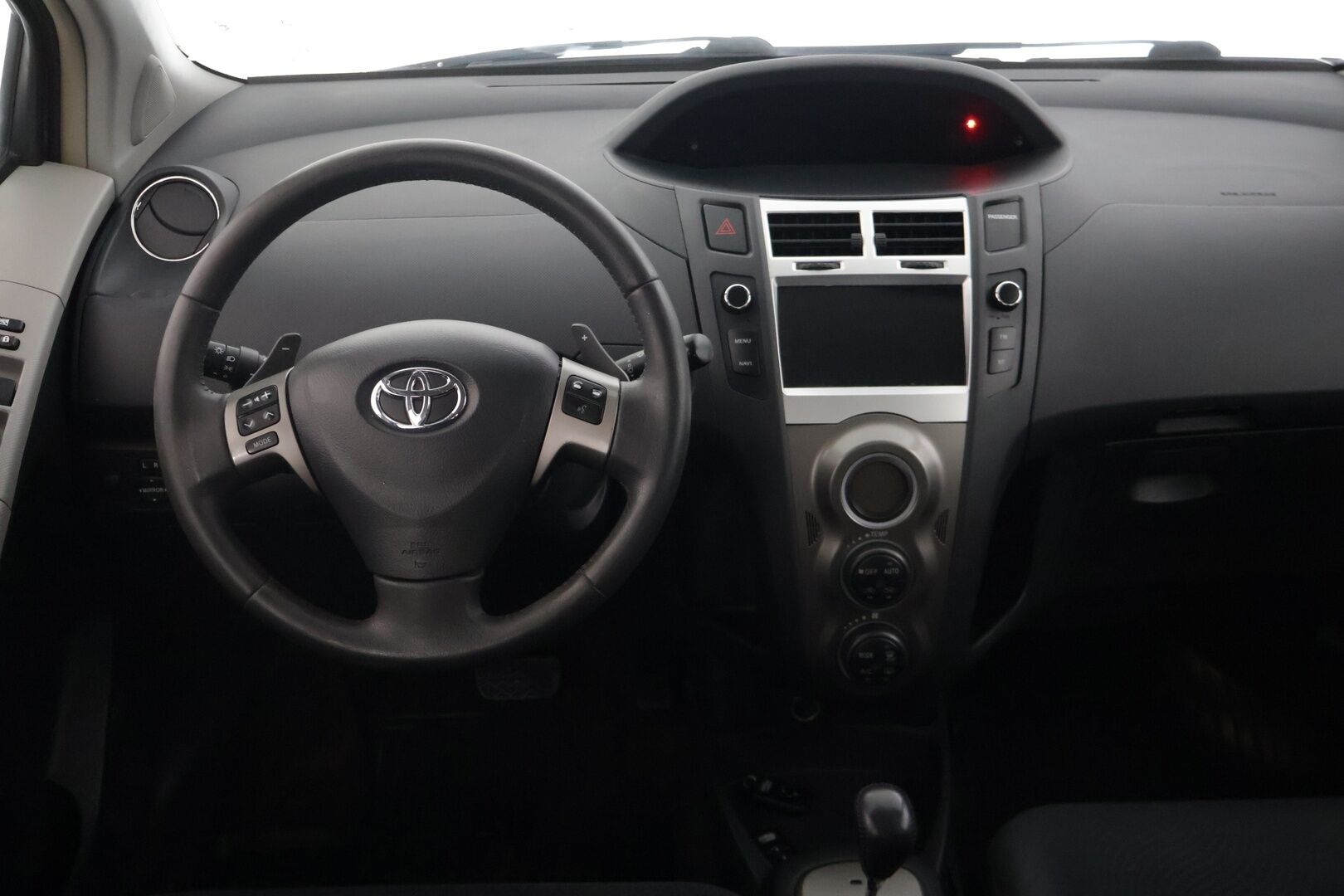 Toyota Yaris 2010 1,33 Dual VVT-i Linea Sol Plus 5ov MultiMode