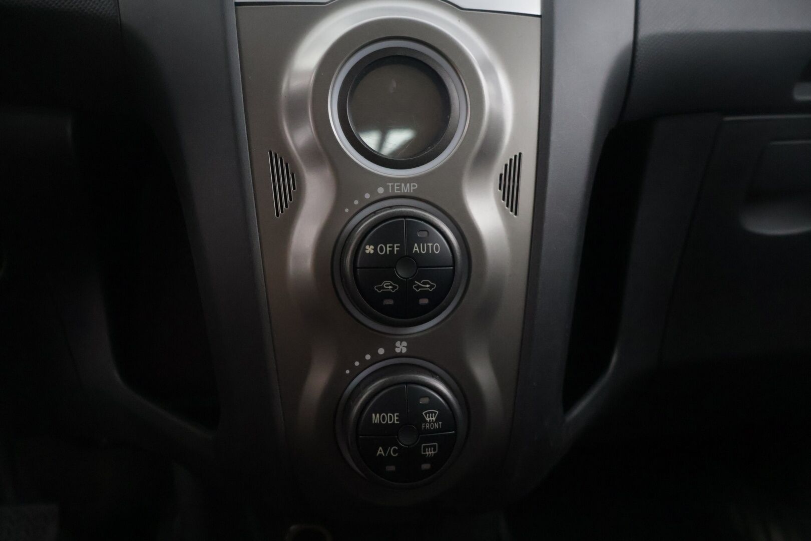 Toyota Yaris 2010 1,33 Dual VVT-i Linea Sol Plus 5ov MultiMode