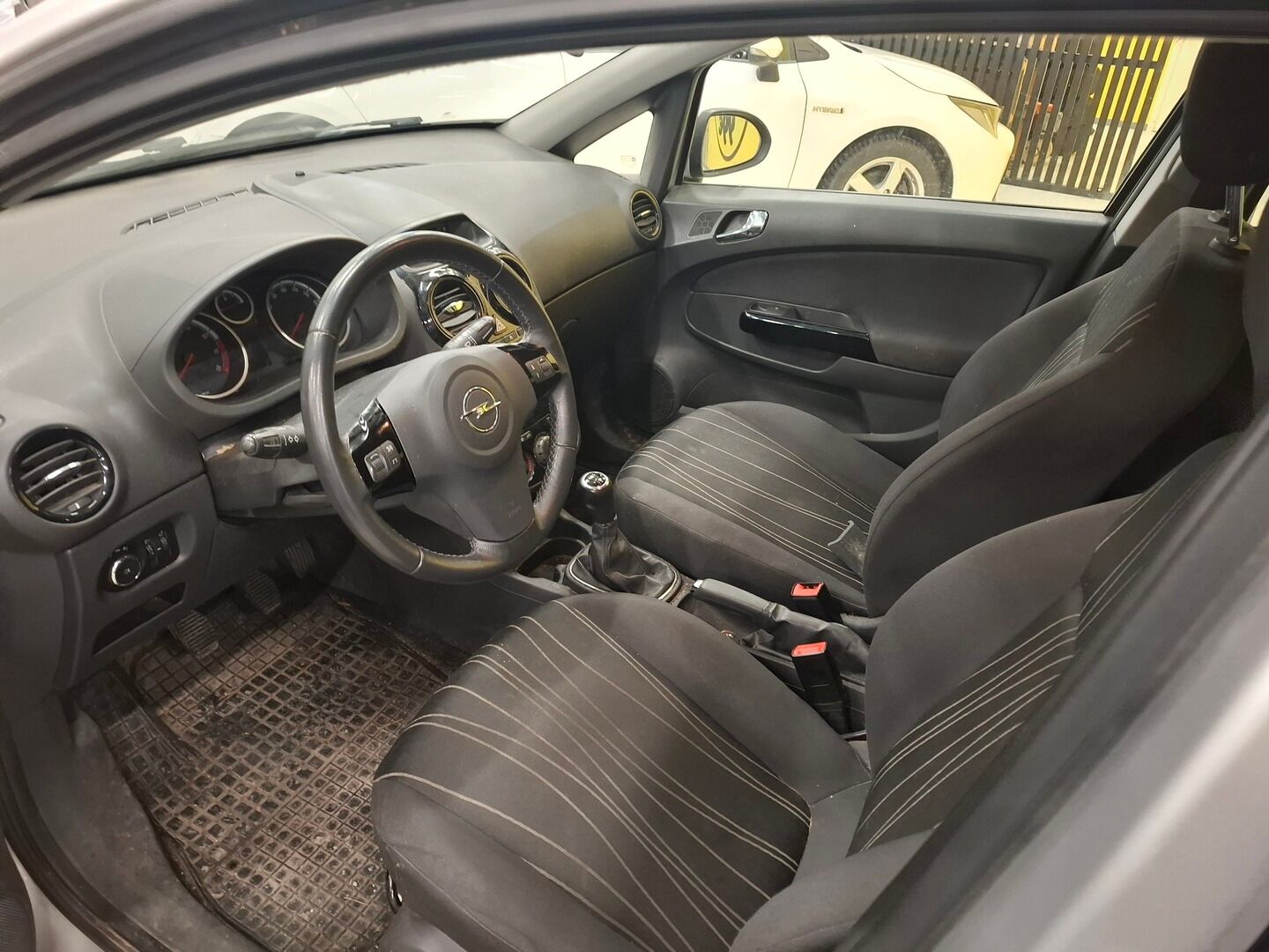 Opel Corsa 2011 5-ov Enjoy 111 1,4 *YritysOutlet - Myydään vain yrityksille* - *YritysOutlet - Myydään vain yrityksille*