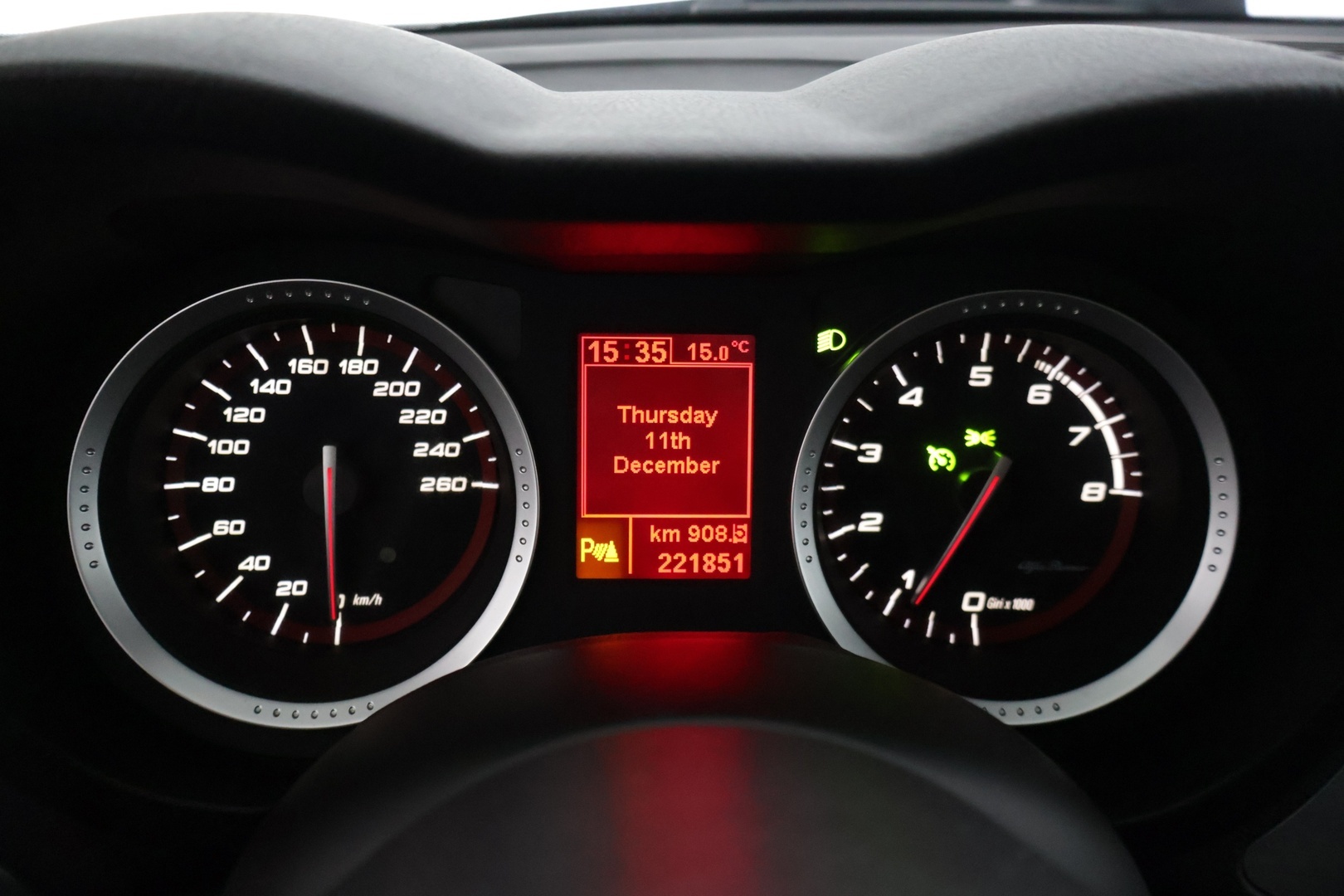 Alfa Romeo 159 2010 Sportwagon 1750 TBi 200hv  YritysOutlet - Myydään vain yrityksille / Suomiauto / Vetokoukku / Bose / Vakkari * - *Turbo vaihdettu 200tkm / 2x renkaat / Kytkin&vauhtipyörä vaihdettu 195tkm / Yllättävän siisti!*