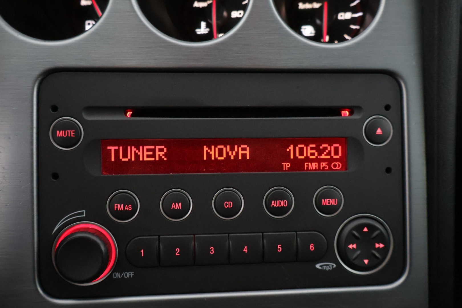 Alfa Romeo 159 2010 Sportwagon 1750 TBi 200hv  YritysOutlet - Myydään vain yrityksille / Suomiauto / Vetokoukku / Bose / Vakkari * - *Turbo vaihdettu 200tkm / 2x renkaat / Kytkin&vauhtipyörä vaihdettu 195tkm / Yllättävän siisti!*