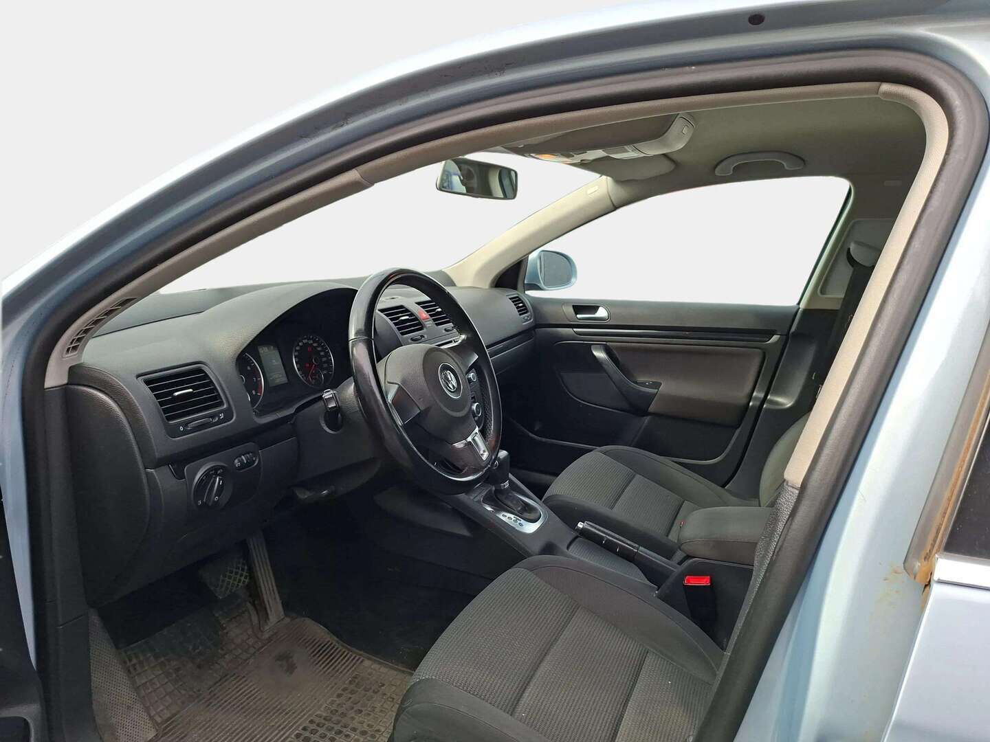 Volkswagen Jetta 2010 Comfortline JUBILEUM 1,4 TSI 90 kW (122 hv) DSG-automaatti - Suomiauto | Vakkari | Lohko & Sisäpistoke | Pienet Kilometrit | Siisti ikäisekseen | 2x Hyvät renkaat aluvantein | Ketju vaihdettu juuri!!