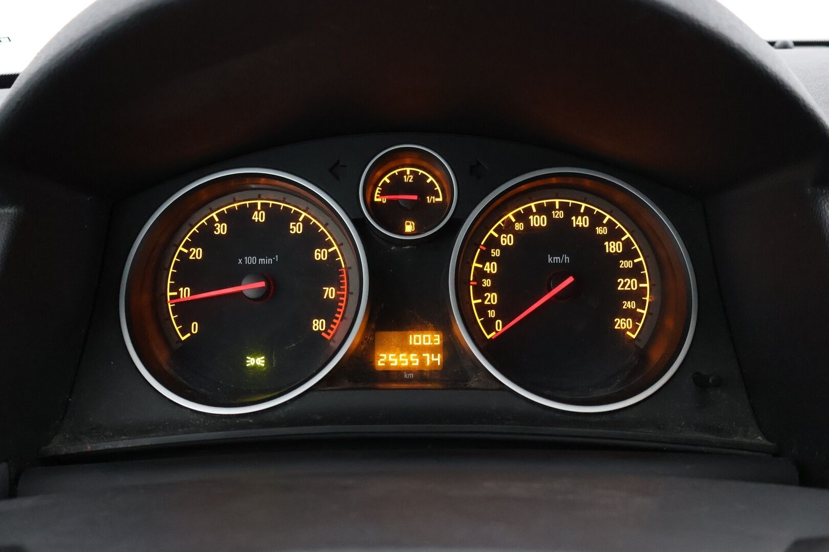 Opel Astra 2010 Wagon Ultimate 1,6 Ecotec 85kW MT5 | Myydään Huutokaupat.com | - |MYYDÄÄN HUUTOKAUPAT.COM | Vetokoukku | Lohkolämmitin sisäpistokkeella | 2x renkaat | Penkinlämmittimet | Ilmastointi |