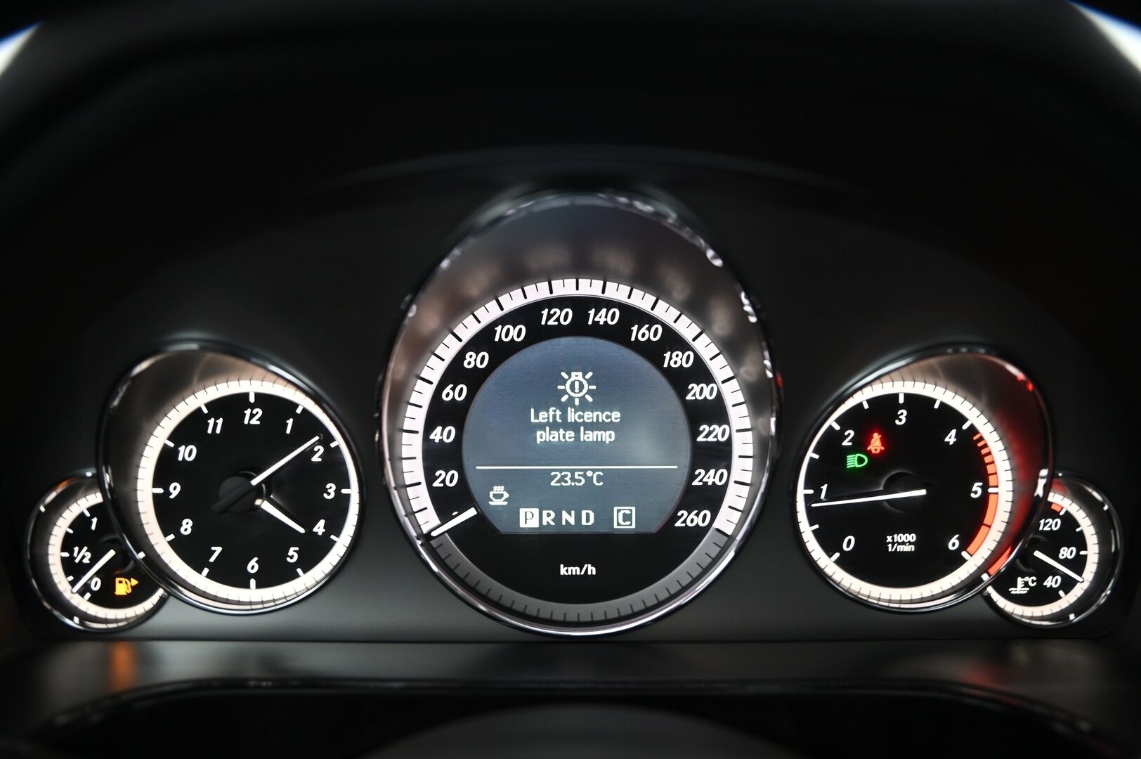 Mercedes-Benz E 2009 220 CDI*Myydään Huutokaupat.com*