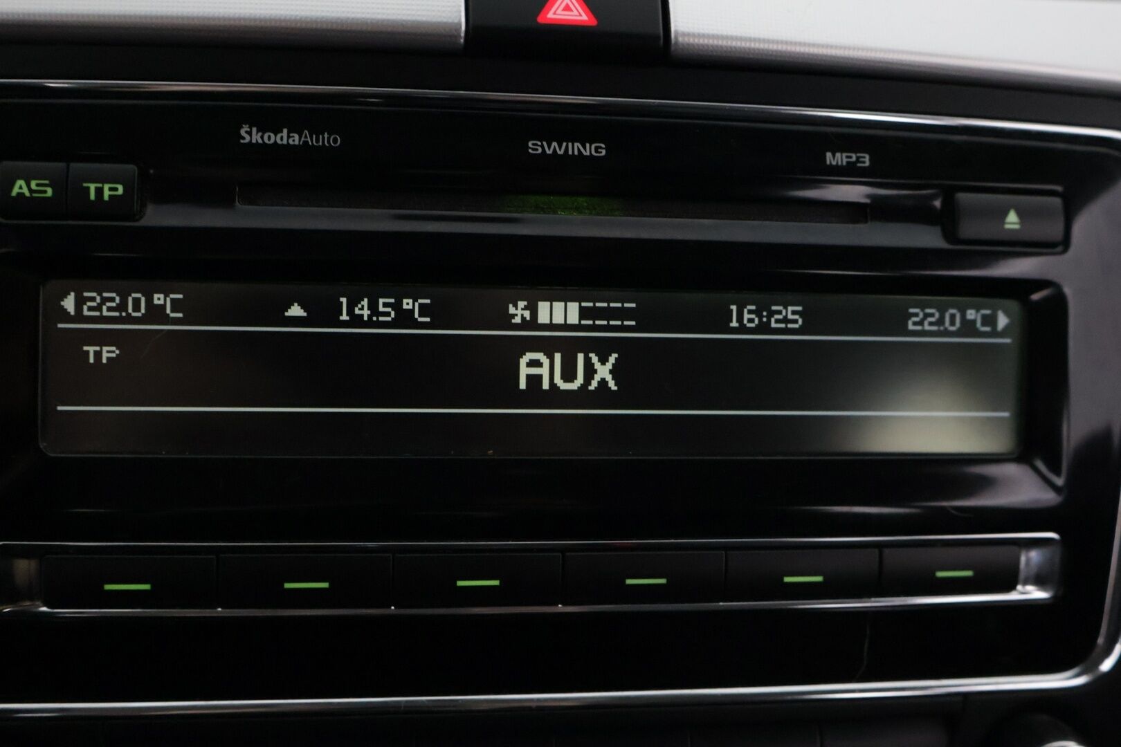 Skoda Superb 2011 Combi 1,8 TSI Ambition DSG Autom */ Lohko / Xenon / Suomiauto / Vakkari /*