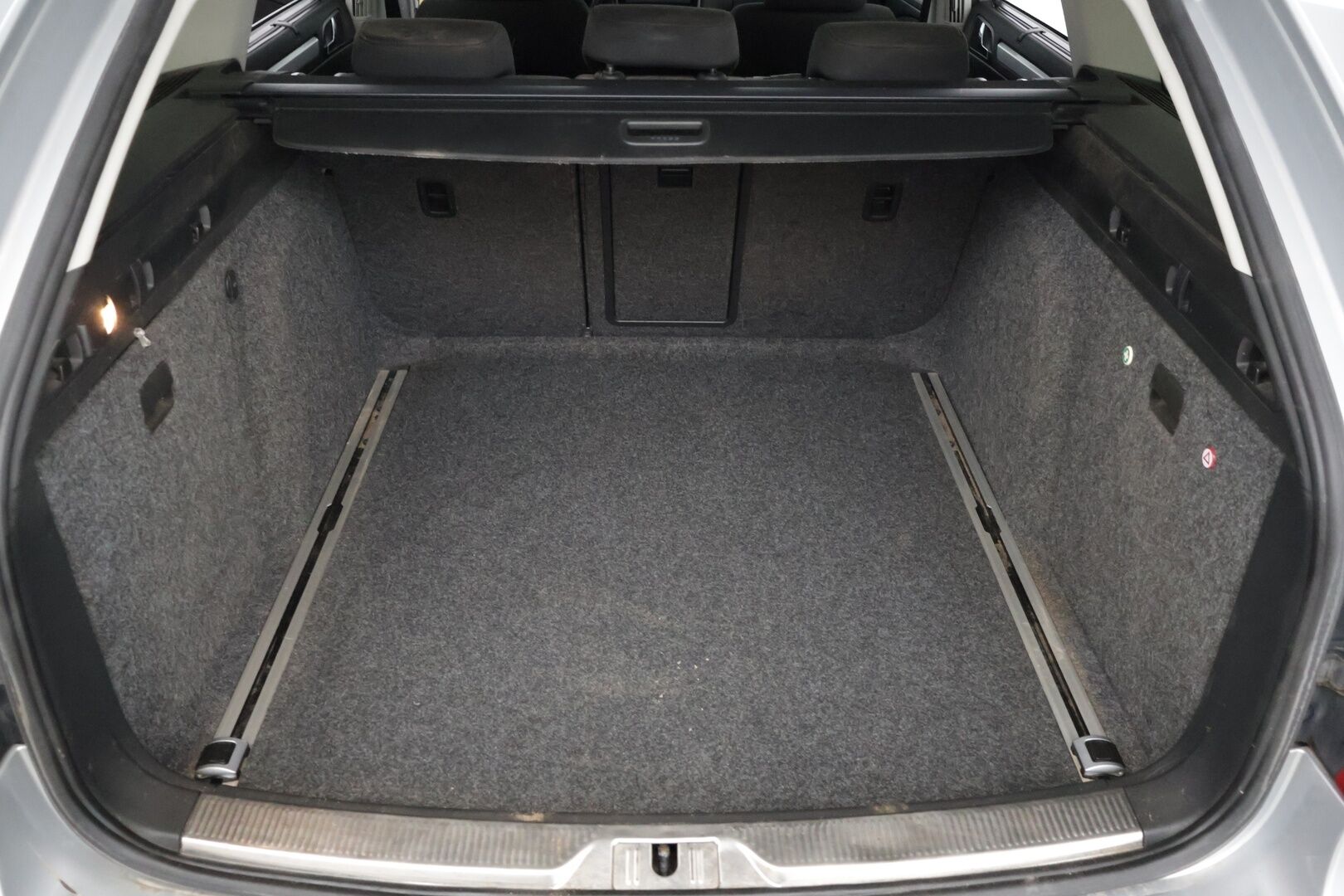 Skoda Superb 2011 Combi 1,8 TSI Ambition DSG Autom */ Lohko / Xenon / Suomiauto / Vakkari /*