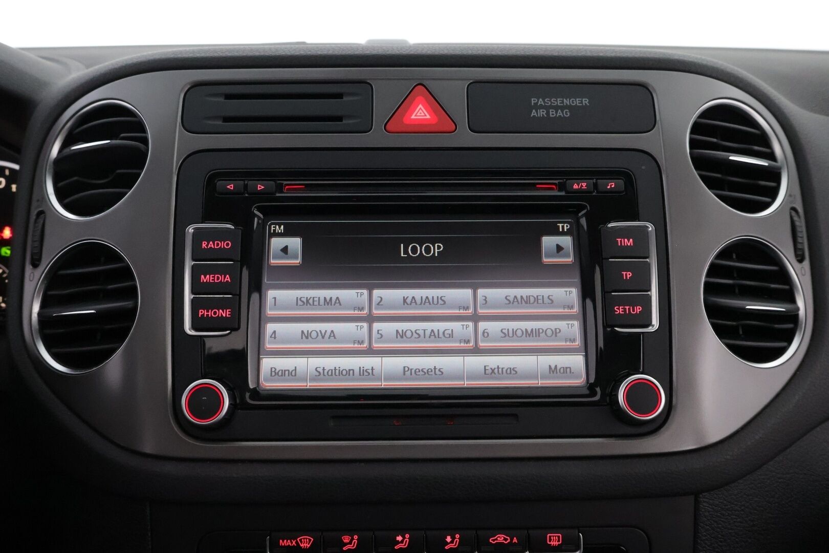 Volkswagen Tiguan 2011 Sport & Style 2,0 TDI 103 kW (140 hv) 4MOTION DSG-automaatti MYYDÄÄN HUUTOKAUPAT.COM! - MYYDÄÄN HUUTOKAUPAT.COM!