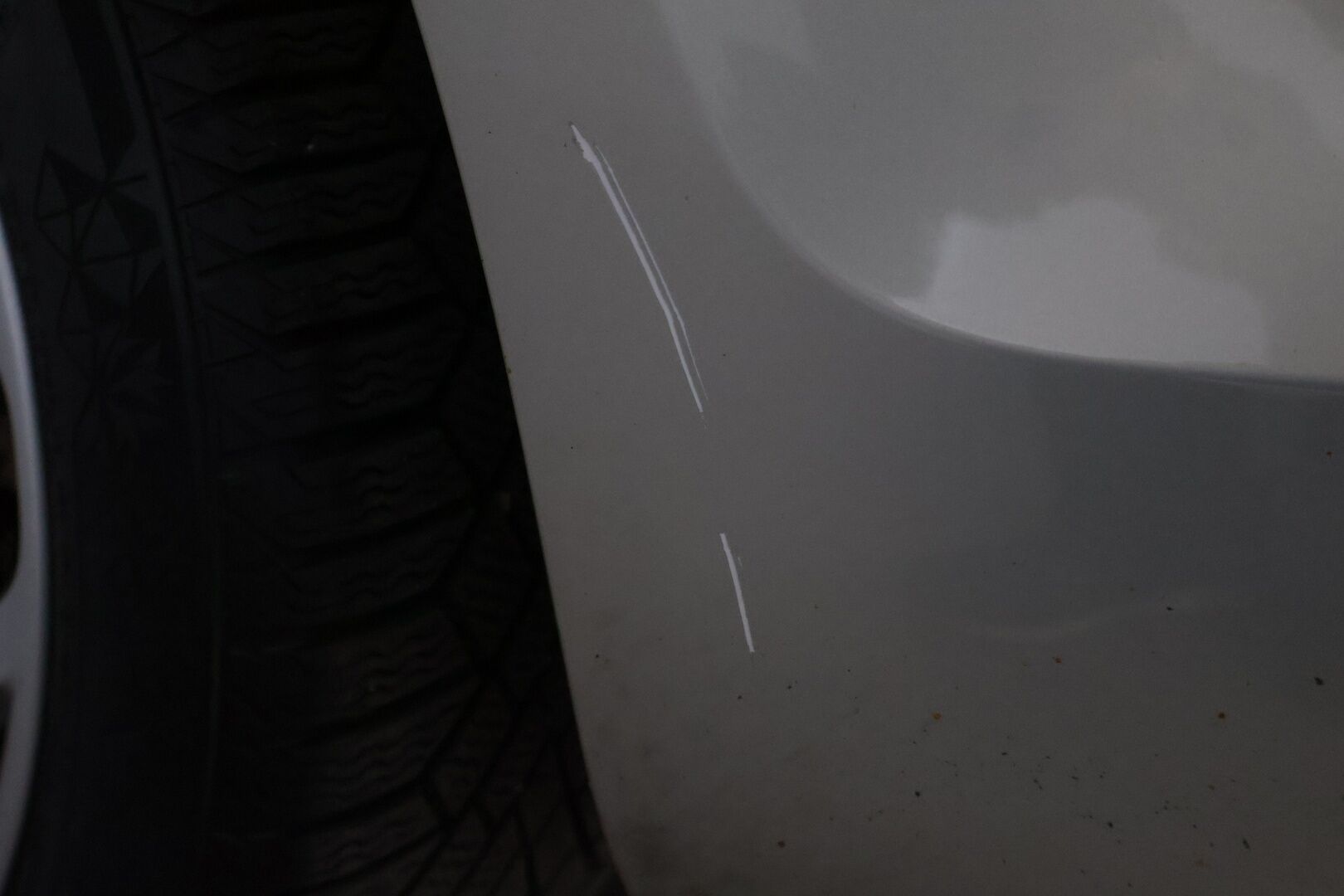 Ford Focus 2011 1,6 100 hv Trend Design M5 Wagon * Vakkari / Kahdet renkaat / Ilmastointi /  Thule Telineet * - Suomi-auto vankalla huoltohistorialla. Jakopää tehty. - HULLUT VÄLIPÄIVÄT KORKOTARJOUS 2,49%