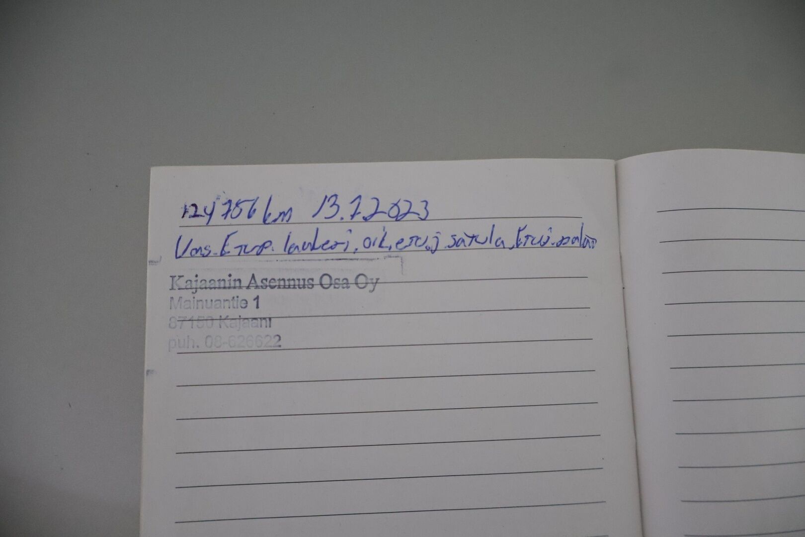 Ford Focus 2011 1,6 100 hv Trend Design M5 Wagon * Vakkari / Kahdet renkaat / Ilmastointi /  Thule Telineet * - Suomi-auto vankalla huoltohistorialla. Jakopää tehty. - HULLUT VÄLIPÄIVÄT KORKOTARJOUS 2,49%