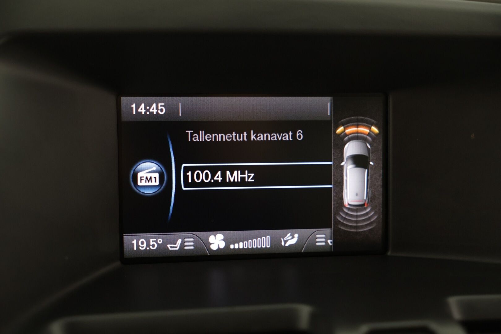 Volvo XC60 2011 D3 Summum aut - | Koukku! | Webasto! | Summum! | Kerma Nahat! | Tästä Vimosenpäälle Summum varusteltu xc 60 seuraavalle omistajalle! | 