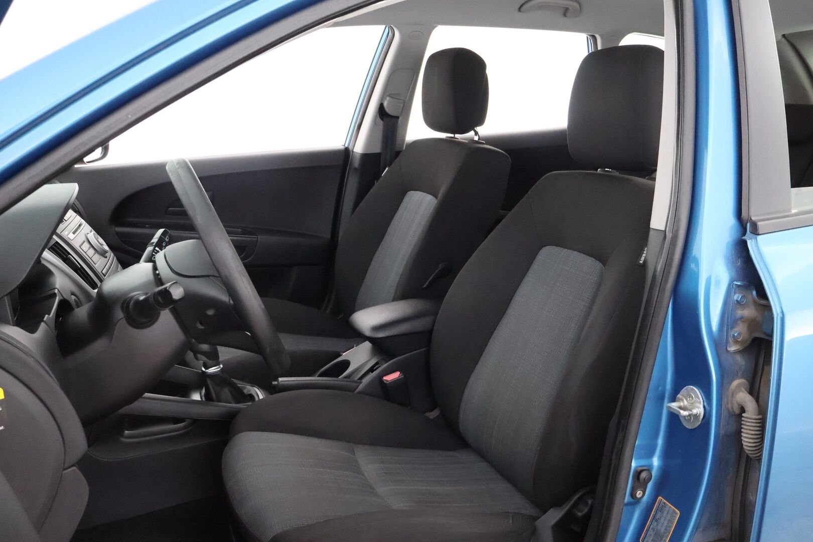 Kia cee'd 2011 1,4 ISG LX SW EcoDynamics - MYYDÄÄN HUUTOKAUPAT.COM