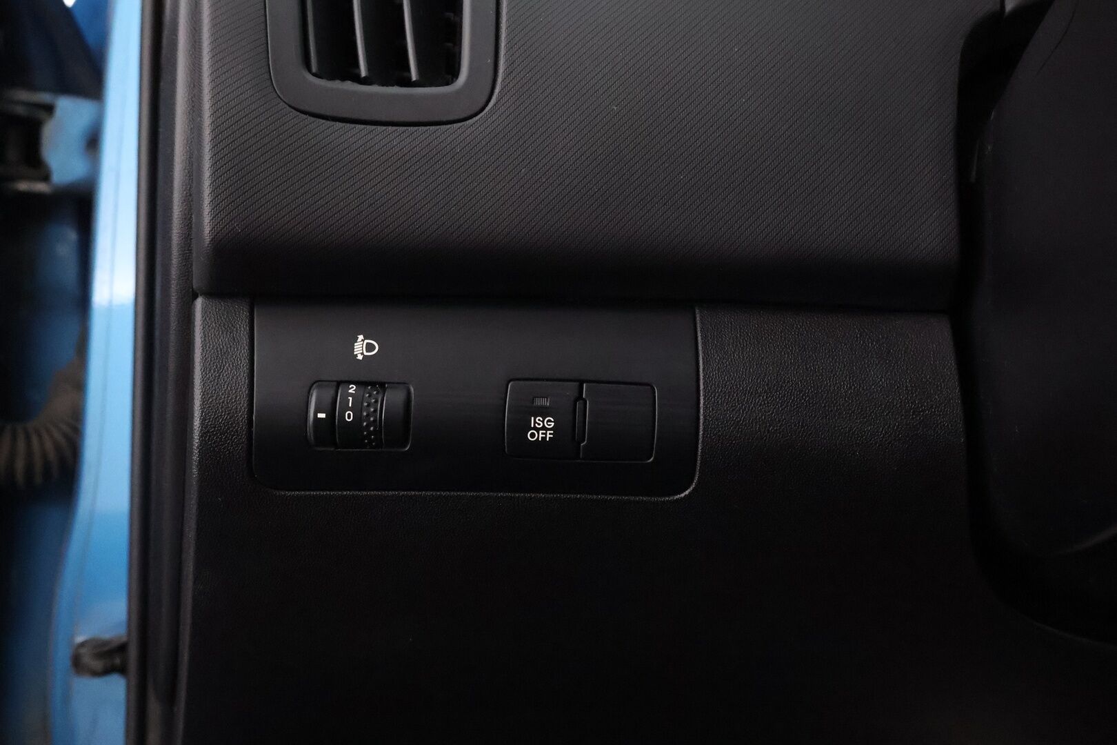Kia cee'd 2011 1,4 ISG LX SW EcoDynamics - MYYDÄÄN HUUTOKAUPAT.COM