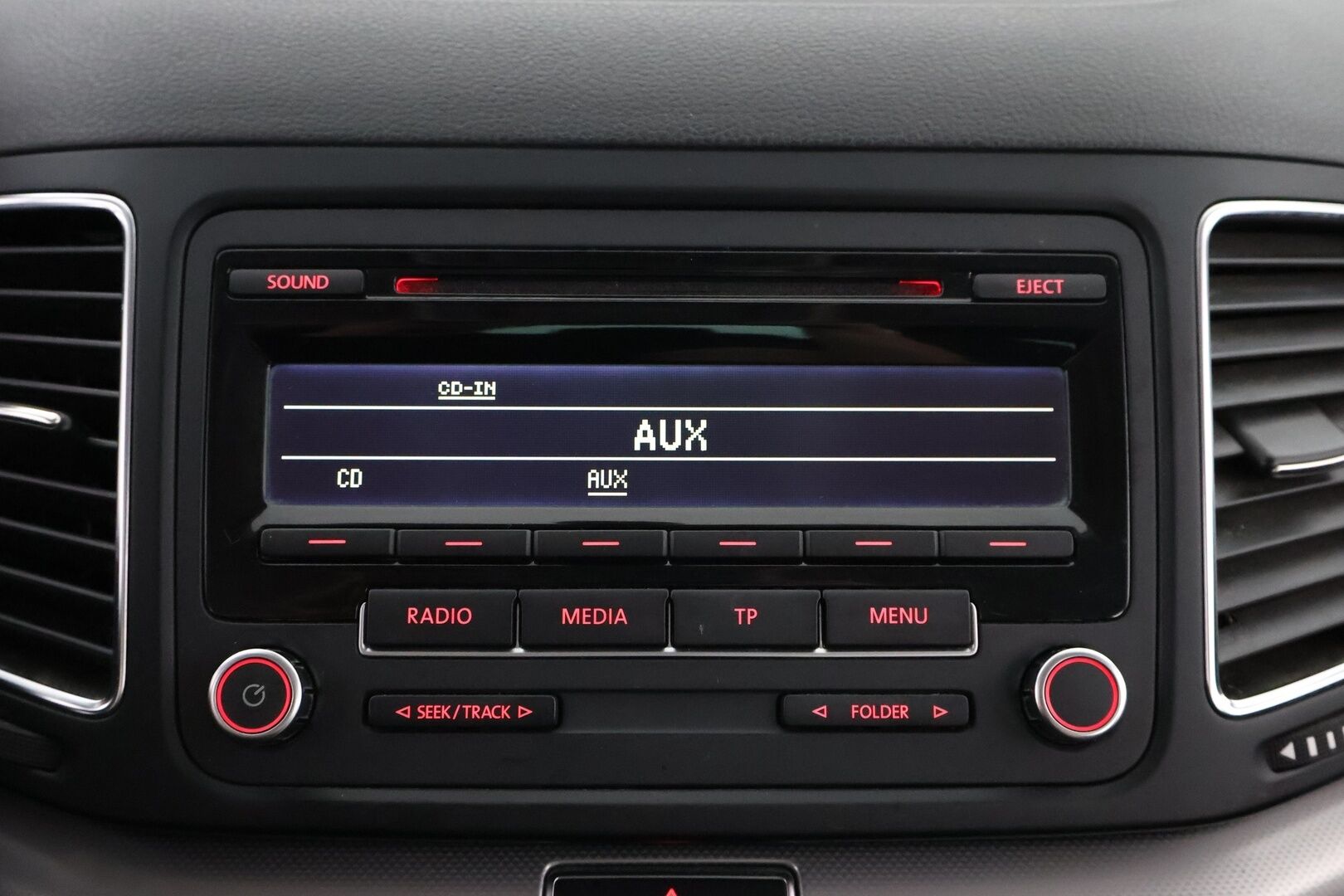 Volkswagen Sharan 2012 Comfortline 2,0 TDI 103 kW (140 hv) BlueMotion Technology - Suomiauto / Webasto / Vakkari / Peruutustutkat / Xenon / Vetokoukku / Sähköluukku / Juuri tullut Tampereelle!