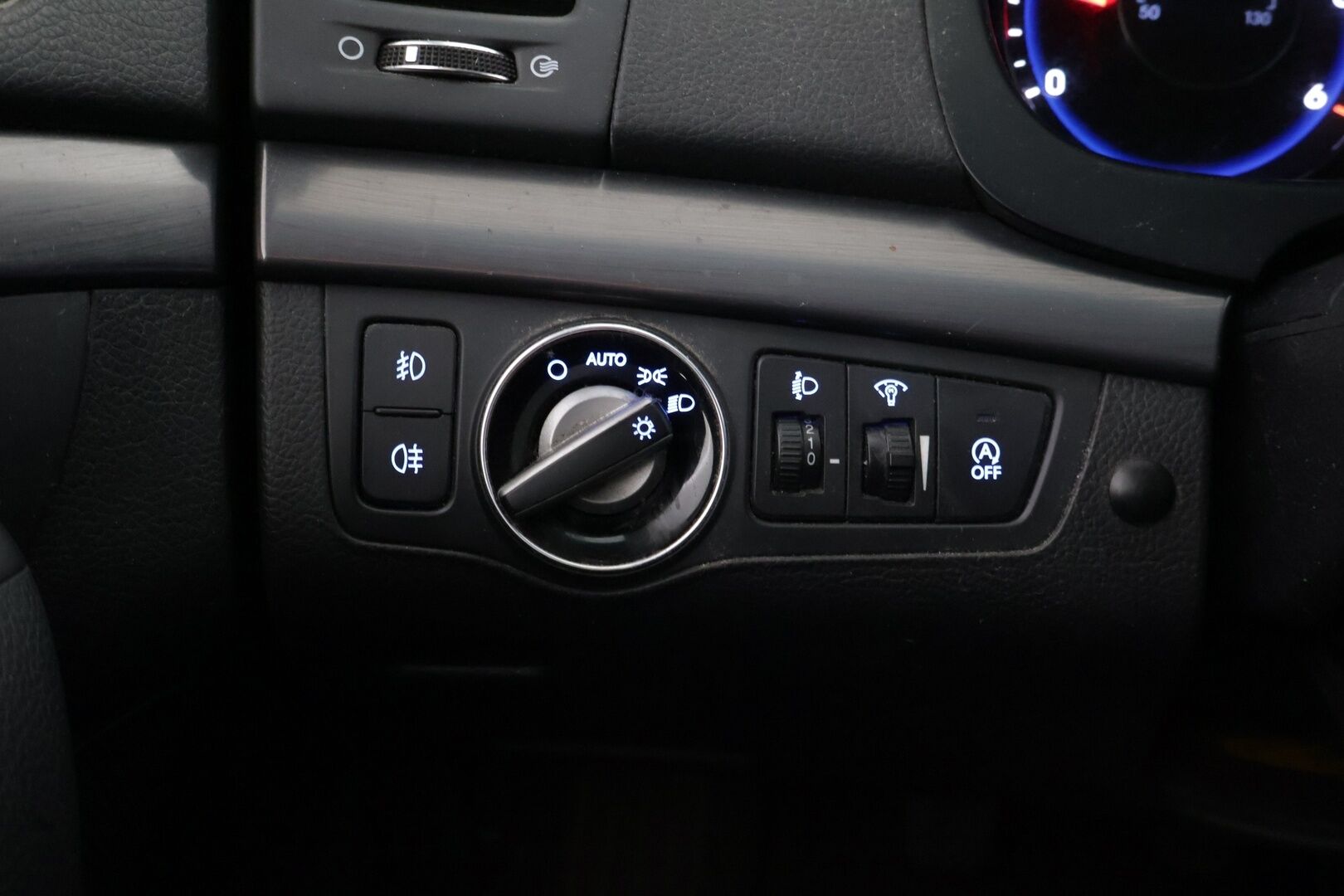 Hyundai i40 2013 Wagon 1,7 CRDi 85kW 6MT ISG Style - *Myydään Huutokaupat.com!*