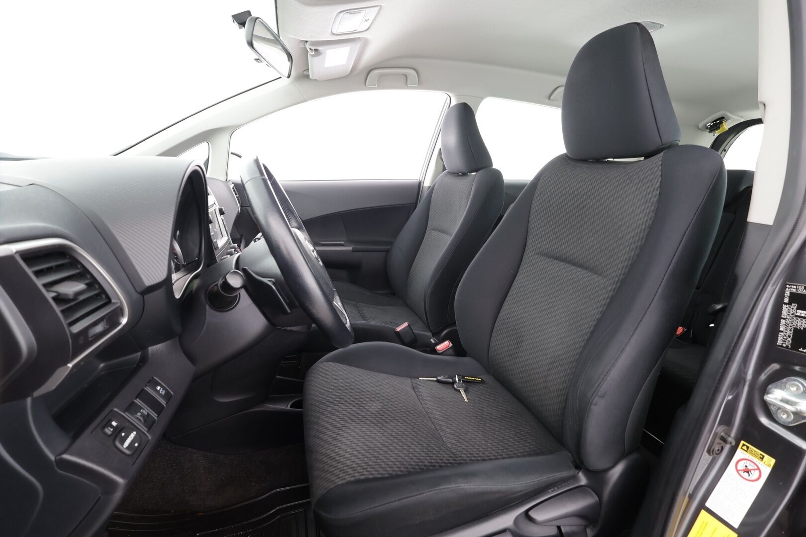 Toyota Verso-S 2012 1,33 Dual VVT-i Stop & Start Linea Sol Multidrive S * Lohkolämmitin / Bluetooth / Rattivaihteet / Ilmastointi * - Koukku / P.Kamera / Suomi-auto / Kahdet renkaat