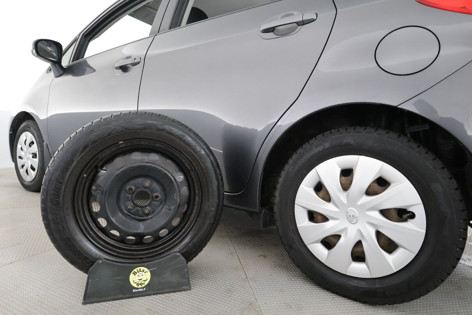 Toyota Verso-S 2012 1,33 Dual VVT-i Stop & Start Linea Sol Multidrive S * Lohkolämmitin / Bluetooth / Rattivaihteet / Ilmastointi * - Koukku / P.Kamera / Suomi-auto / Kahdet renkaat