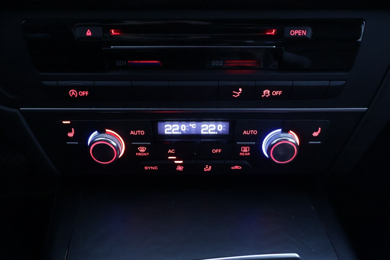 Audi A7 2011 3,0 V6 TDI quattro S tronic Start-Stop - | MYYDÄÄN HUUTOKAUPAT.COMISSA | Ilma-alusta | B&O | Tyylikäs |