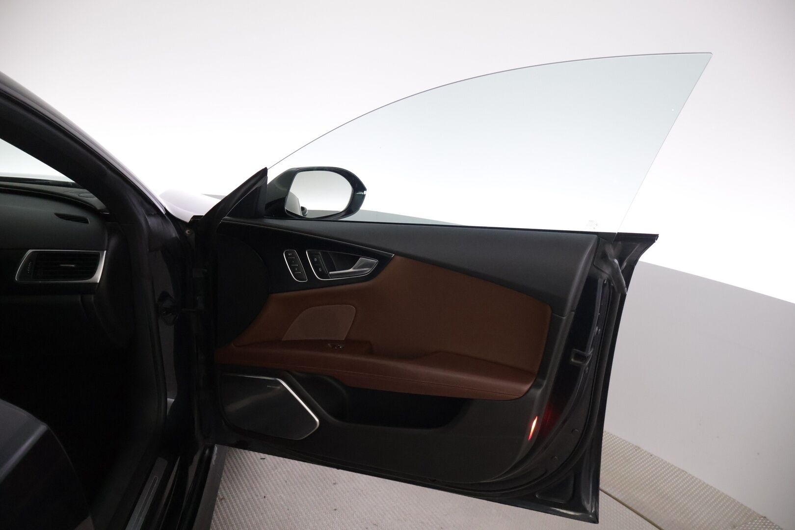Audi A7 2011 3,0 V6 TDI quattro S tronic Start-Stop - | MYYDÄÄN HUUTOKAUPAT.COMISSA | Ilma-alusta | B&O | Tyylikäs |