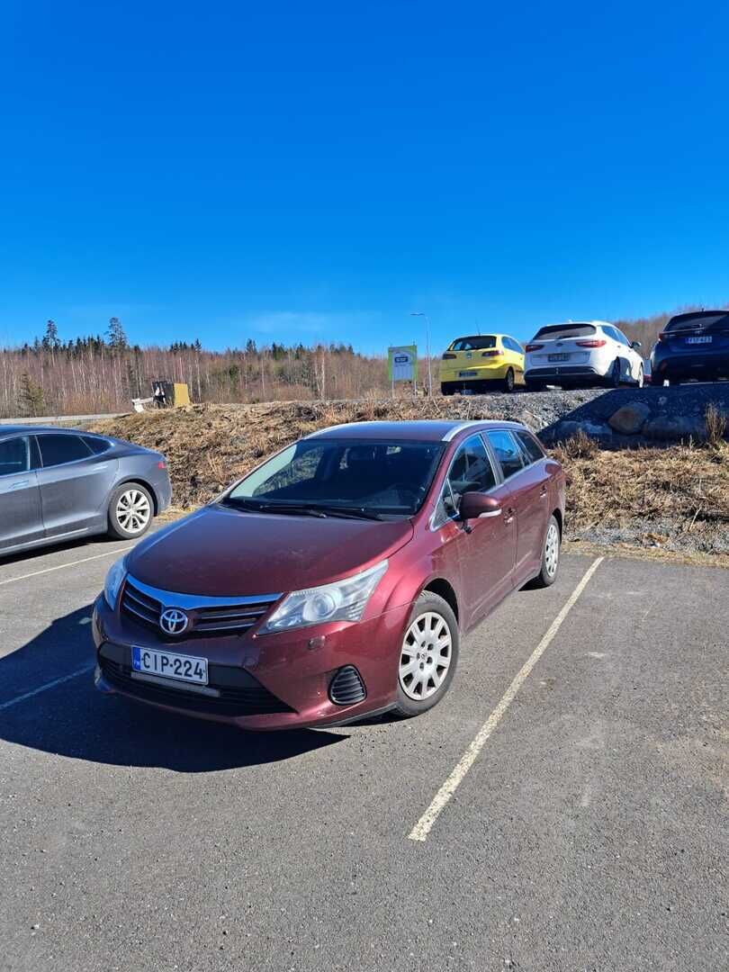 Toyota Avensis 2012 1,6 Valvematic Terra Edition Wagon - YritysOutlet - Myydään vain yrityksille - Juuri saapunut!
