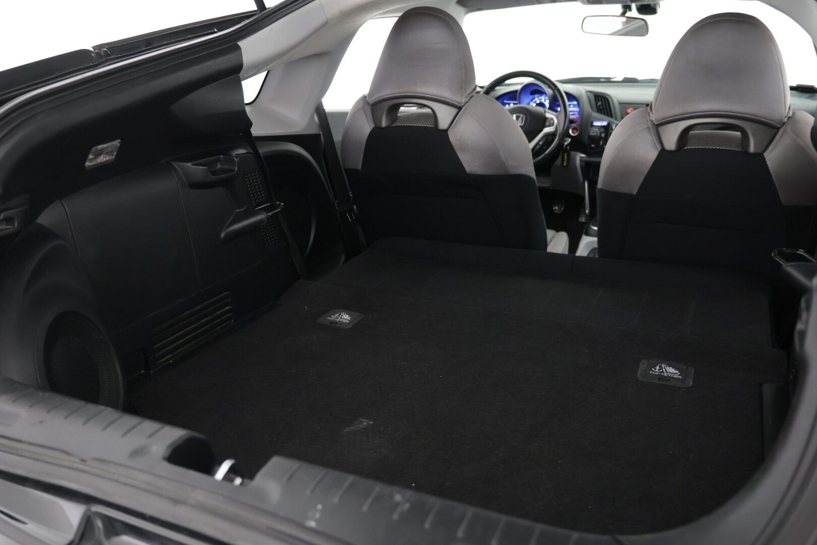 Honda CR-Z 2010 1,5 GT / Vakkari / Sporttipenkit / Manuaali / Kahdet renkaat aluilla - HULLUT AVAJAISHULINAT KORKOTARJOUS 3,29 %