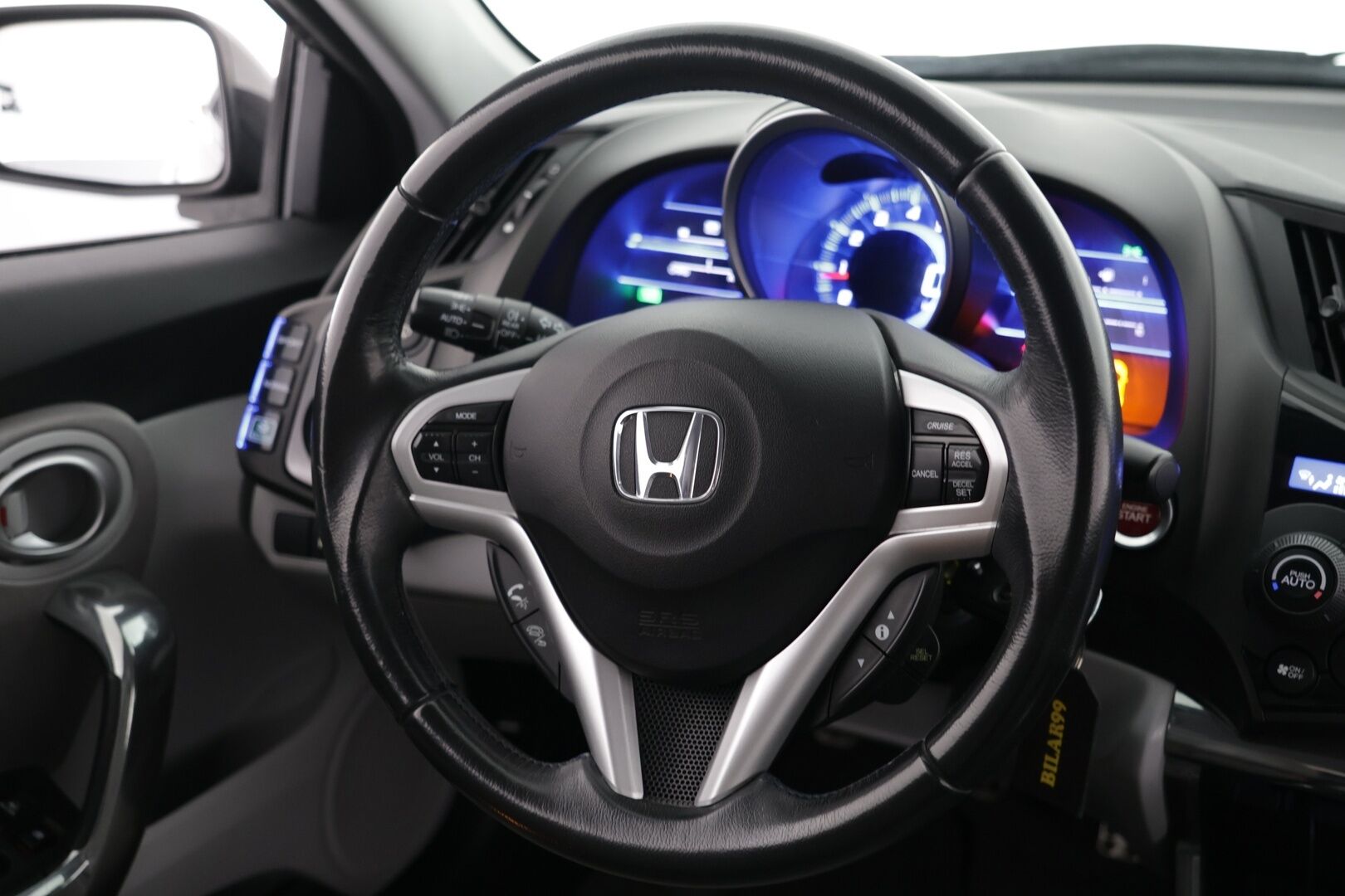 Honda CR-Z 2010 1,5 GT / Vakkari / Sporttipenkit / Manuaali / Kahdet renkaat aluilla - HULLUT AVAJAISHULINAT KORKOTARJOUS 3,29 %