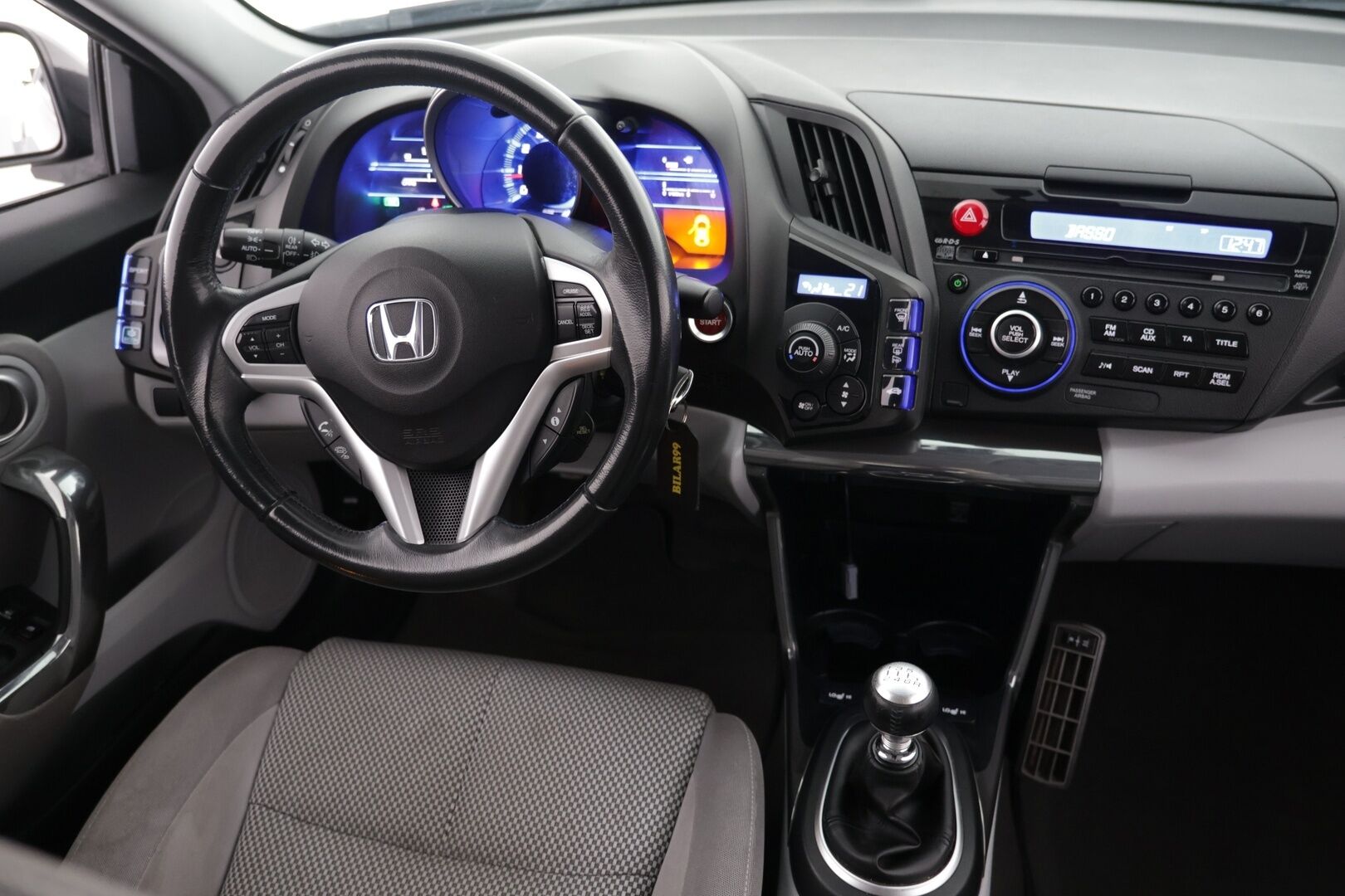 Honda CR-Z 2010 1,5 GT / Vakkari / Sporttipenkit / Manuaali / Kahdet renkaat aluilla - HULLUT AVAJAISHULINAT KORKOTARJOUS 3,29 %