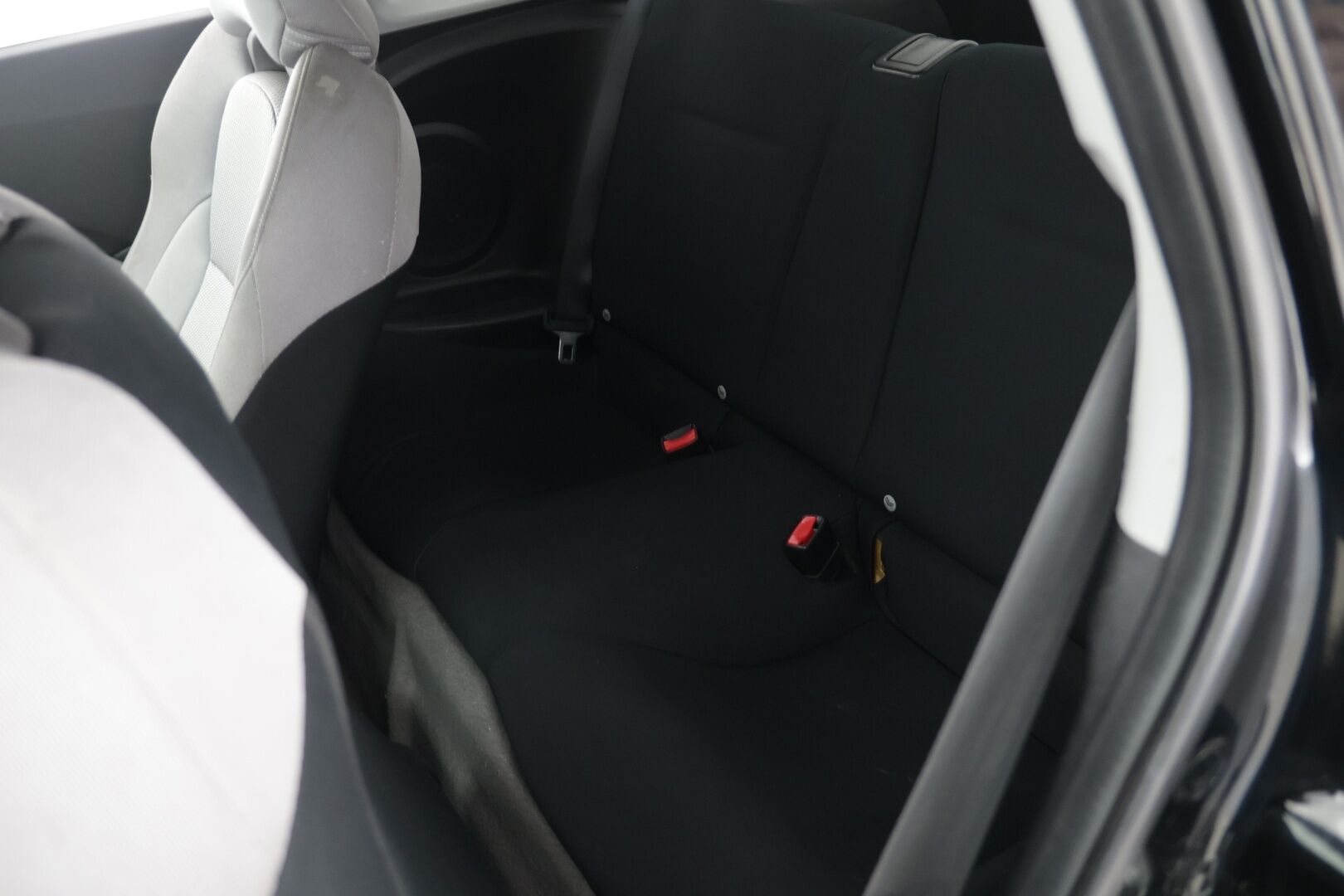 Honda CR-Z 2010 1,5 GT / Vakkari / Sporttipenkit / Manuaali / Kahdet renkaat aluilla - HULLUT AVAJAISHULINAT KORKOTARJOUS 3,29 %