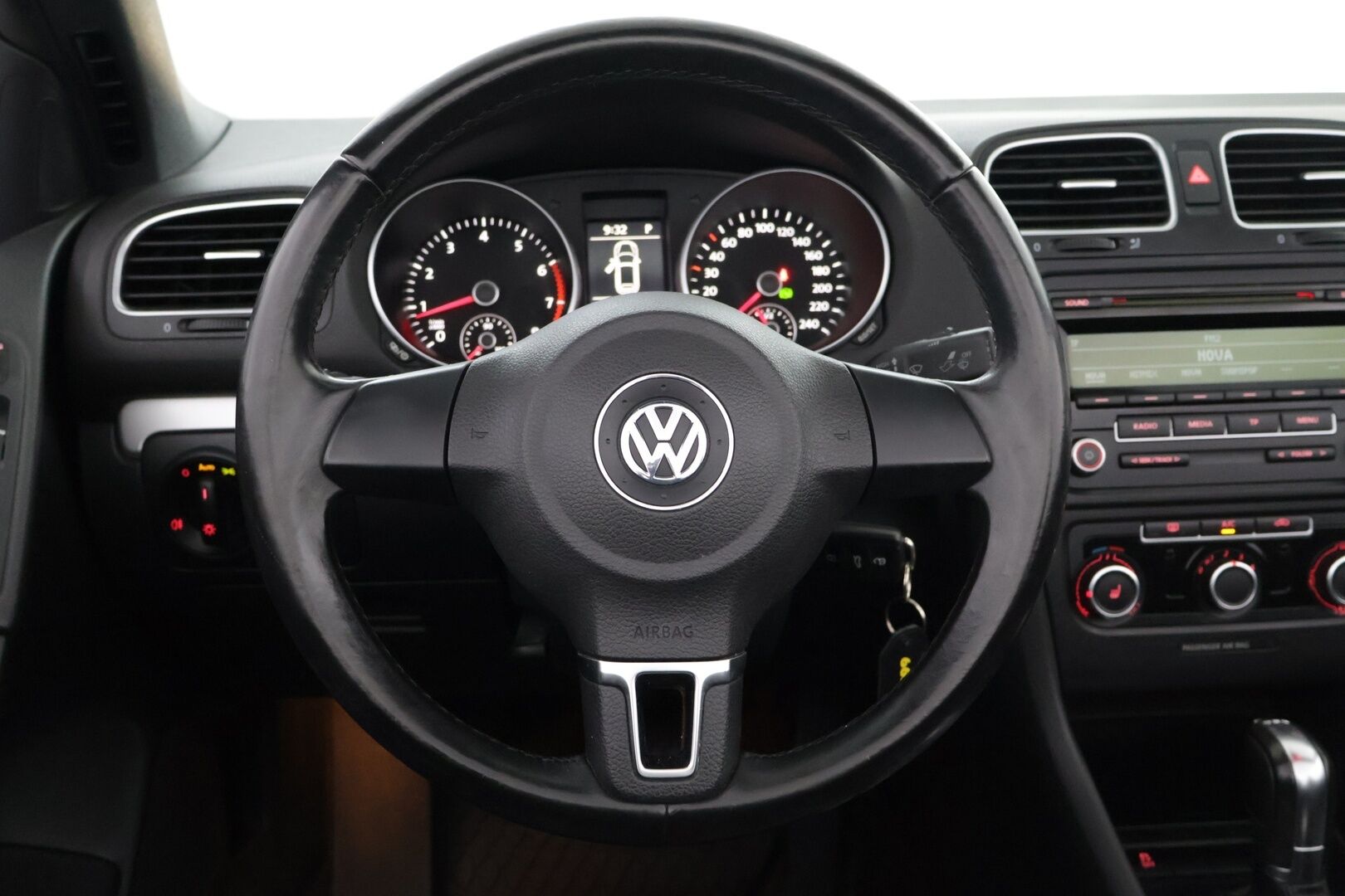Volkswagen Golf 2013 Cabriolet 1,4 TSI 90 kW (122 hv) DSG-automaatti - Vakkari | Tutkat | Radio | 2x Renkaat 