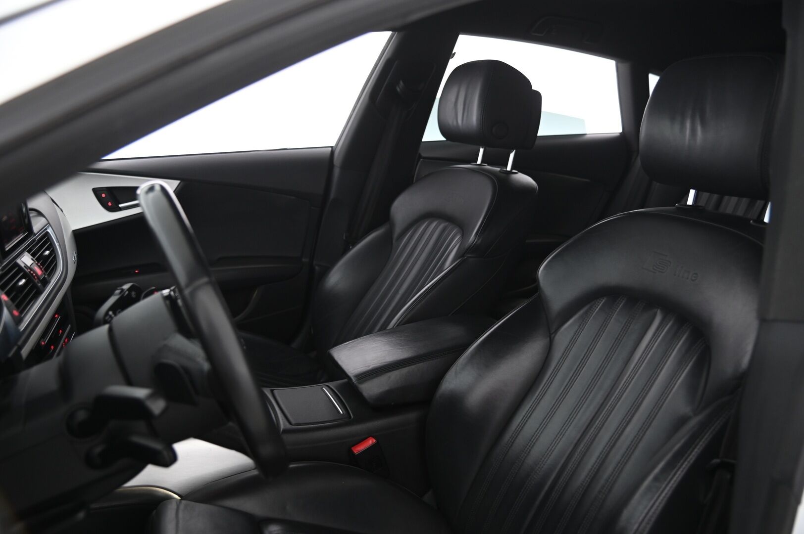 Audi A7 2013 S-line edition 3,0 V6 TDI Biturbo 230 kW quattro tiptronic - Webasto | Suomi-Auto | Vakionopeudensäädin | Xenon | Vetokoukku | Moottori Ja Vaihteisto Ohjelmoitu | Kahdet Renkaat Alumiinivanteilla 