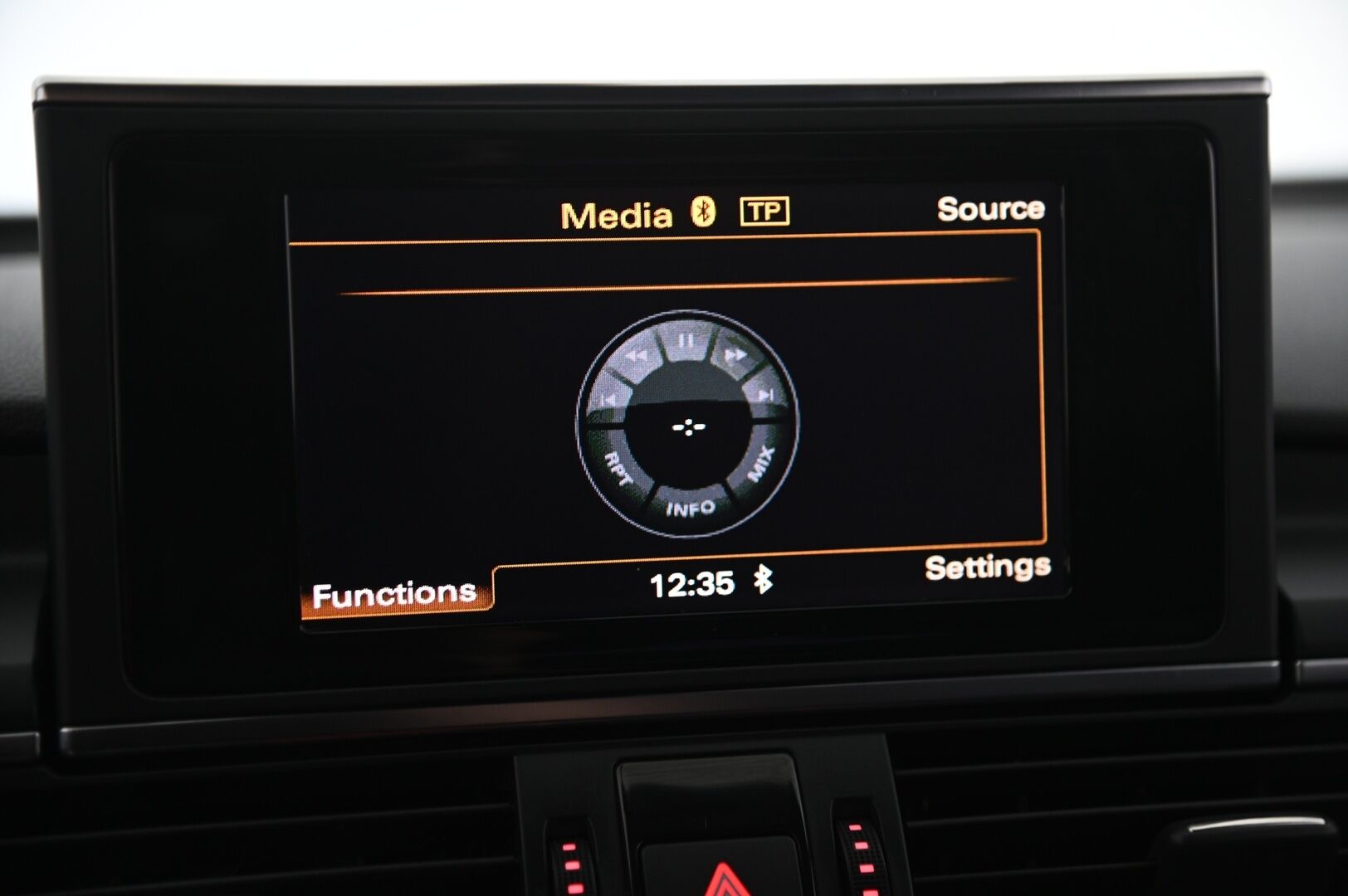 Audi A7 2013 S-line edition 3,0 V6 TDI Biturbo 230 kW quattro tiptronic - Webasto | Suomi-Auto | Vakionopeudensäädin | Xenon | Vetokoukku | Moottori Ja Vaihteisto Ohjelmoitu | Kahdet Renkaat Alumiinivanteilla 