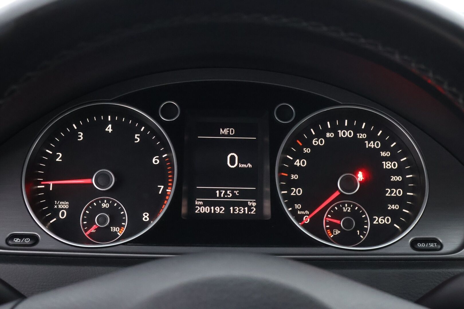 Volkswagen Passat 2012 Sedan Comfortline 1,4 TSI MultiFuel 118 kW (160 hv) DSG-automaatti * Suomiauto / Vakkari / Xenon / Lohko & Sisäpistoke - 2x Hyvät renkaat / Jakopää ketjulla / Juuri tullut Tampereelle!