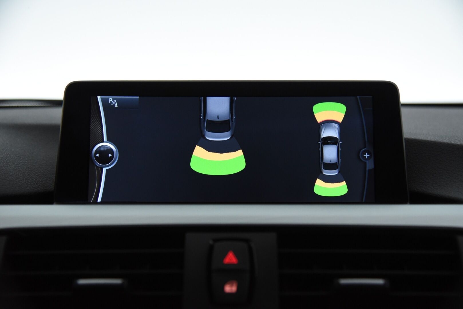 BMW 328 2013 TwinPower Turbo Sport A xDrive F30 / H/K / HUD / Kattoluukku / Keyless / Prof. navi - Juuri katsastettu ja huollettu!