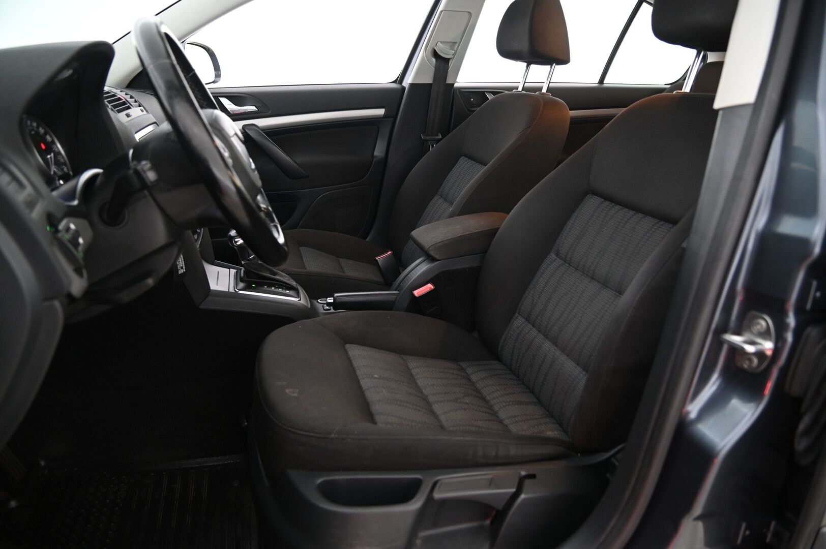 Skoda Octavia 2012 1,6 TDI Elegance DSG Autom.*Myydään Huutokaupat.com*