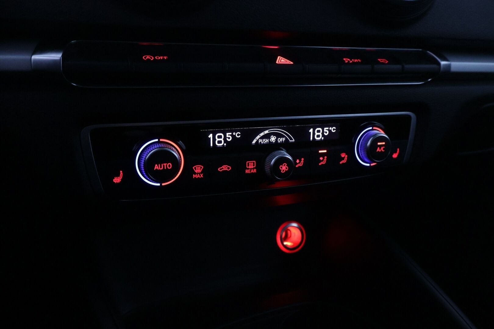 Audi A3 2013 Sportback Business 1,6 TDI 77 kW * Suomi-auto / Vakkari / P.tutka / Webasto / Xenon / Automaatti-ilmastointi * - Juuri leimattu Webastolla, kaksilla renkailla sekä vanteilla varusteltu Suomiauto! - HULLUT AVAJAISHULINAT KORKOTARJOUS 3,29 %